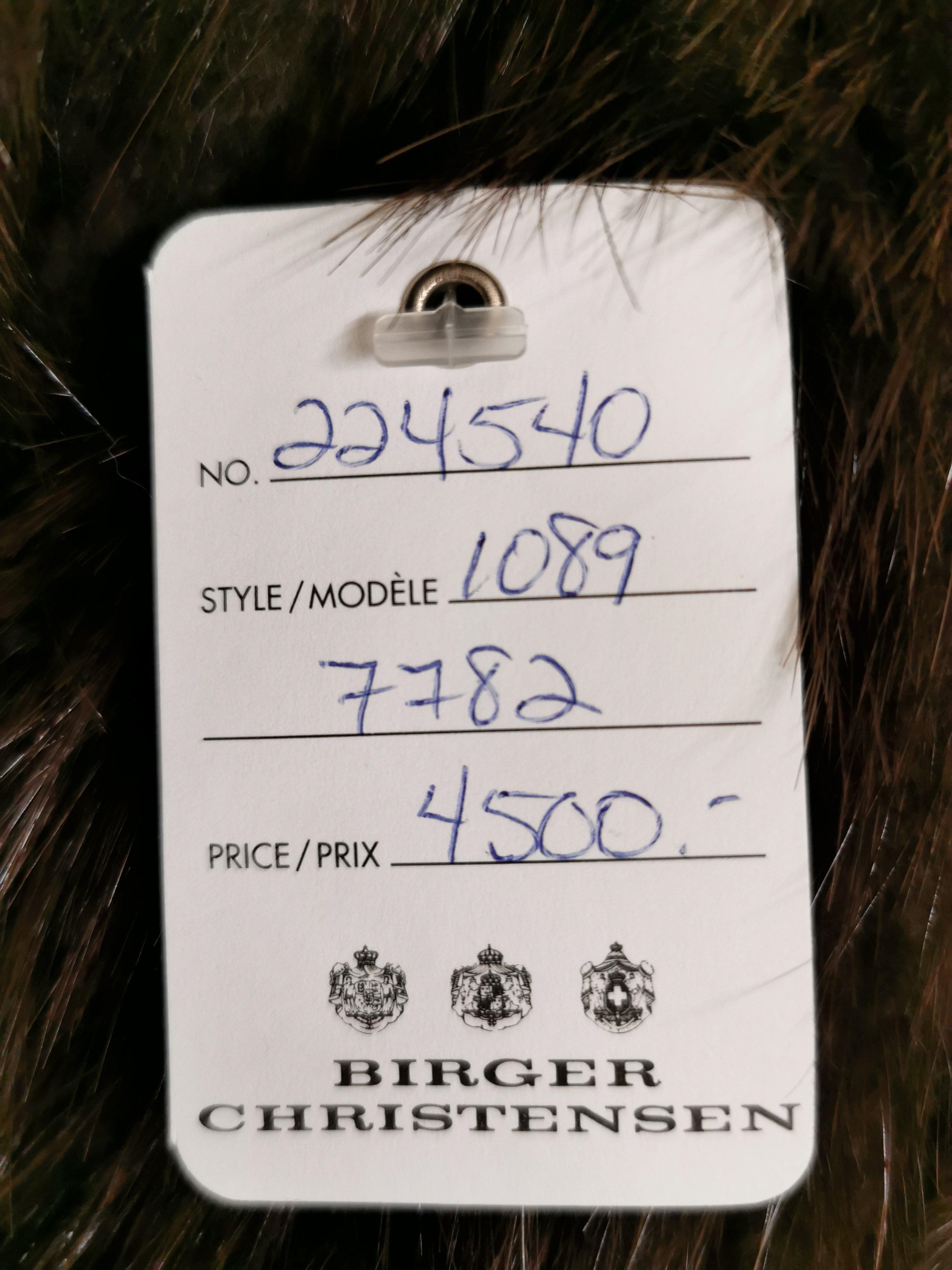 Brand new Birger christensen beaver fur coat size 14 For Sale 2