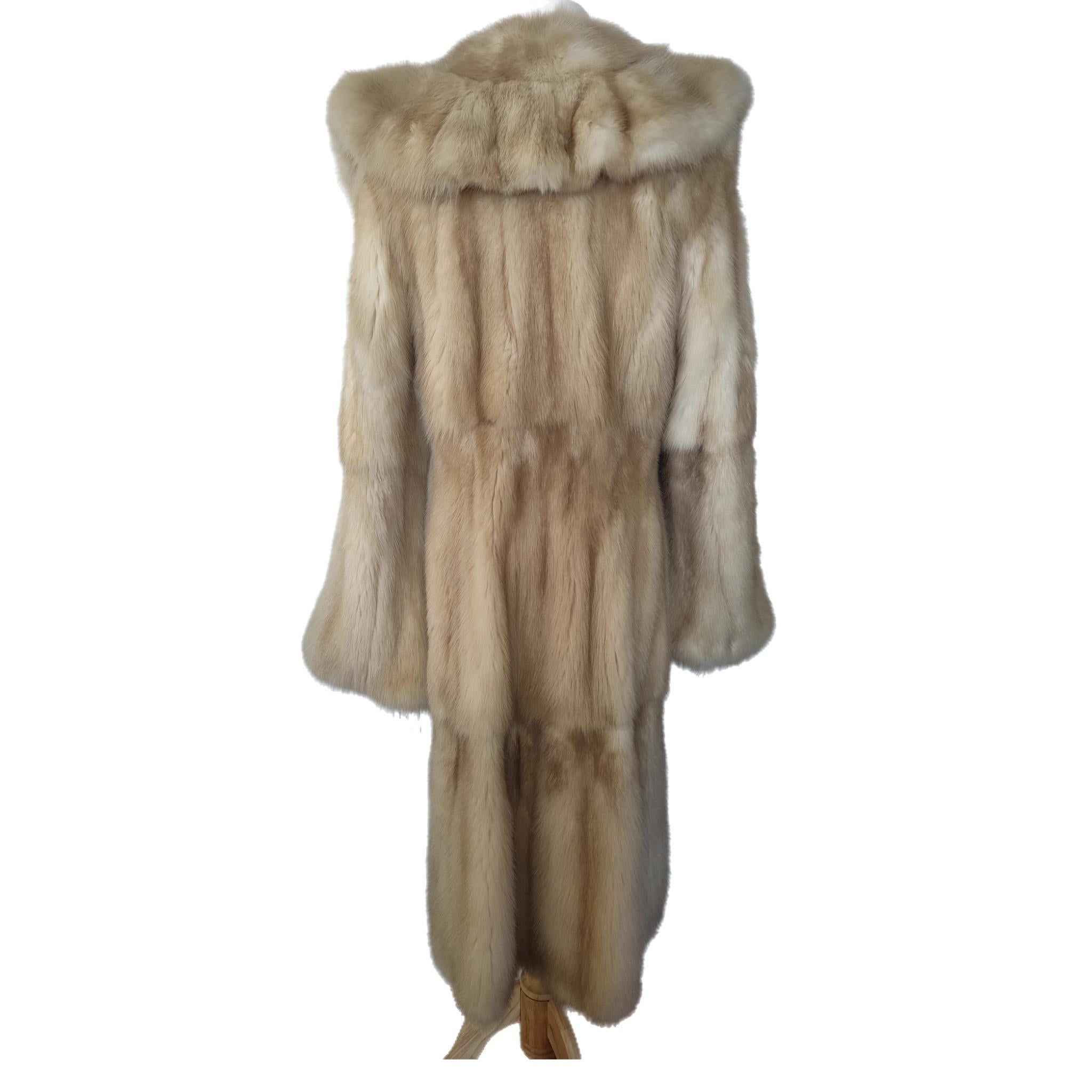 Neuf Birger Christensen Golden sable Fur Coat (Size 10/ M) with tag en vente 13