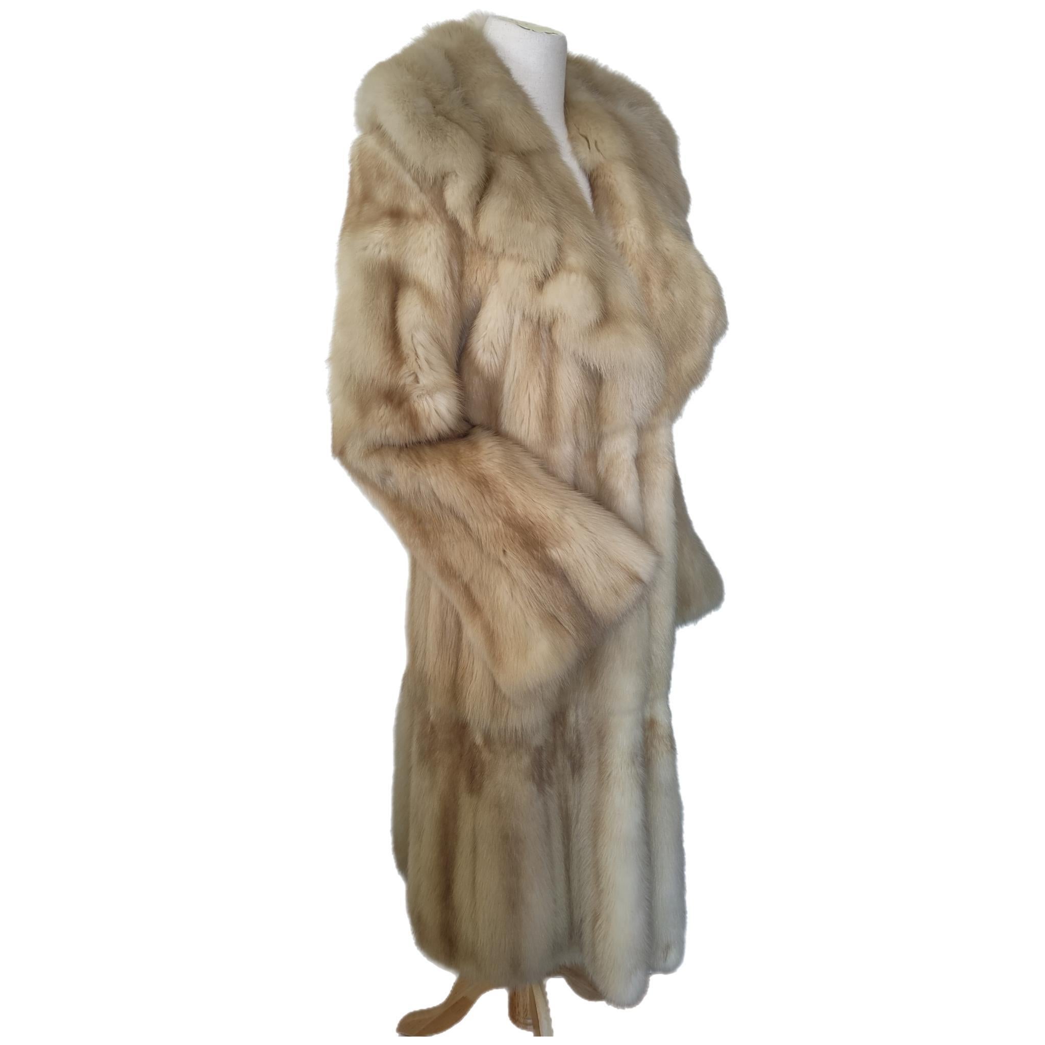 Neuf Birger Christensen Golden sable Fur Coat (Size 10/ M) with tag en vente 3