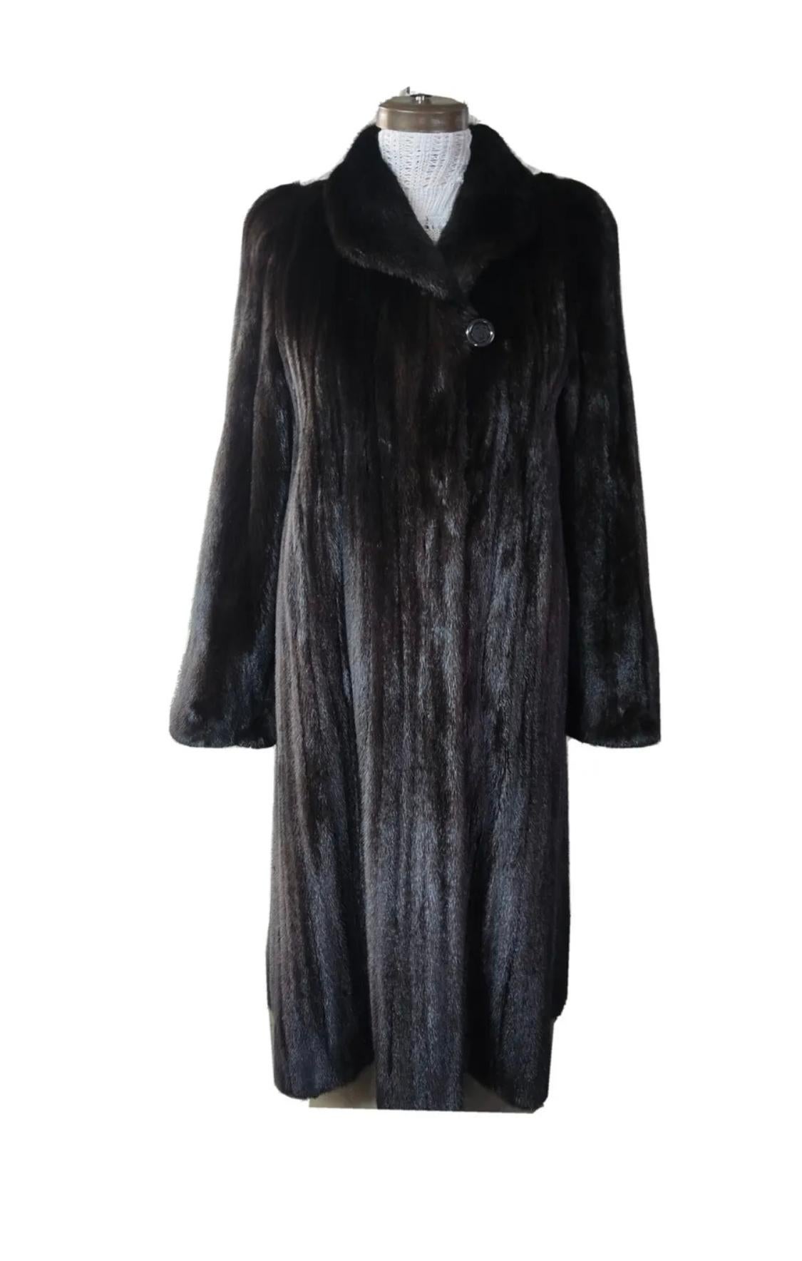 Birger Christensen Ranch Manteau imperméable en fourrure de vison pour femme (taille 14-16 M/L) en vente 9