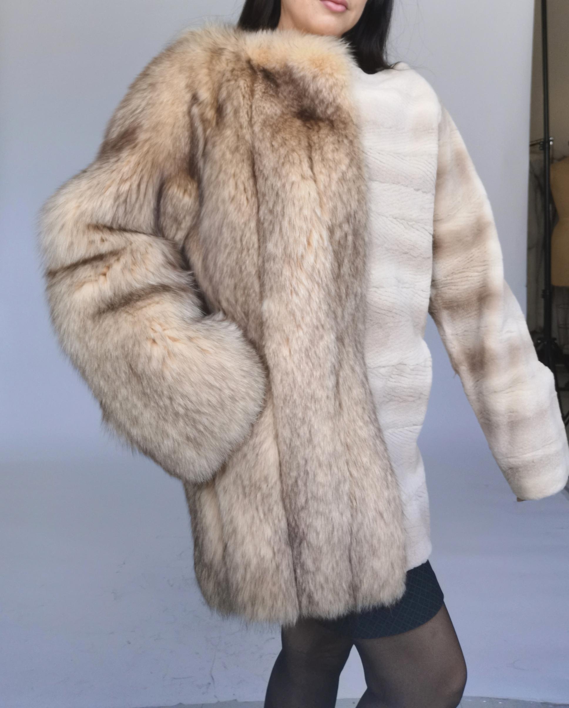 Brand New Birger Christensen Sheared Mink and Fox Fur Sweater coat  (Size 10 -M)

Original design with half vertical pastel whisky fox fur panels and other half with horizontal sheared blush color sheared mink. The mid length sweater coat has a