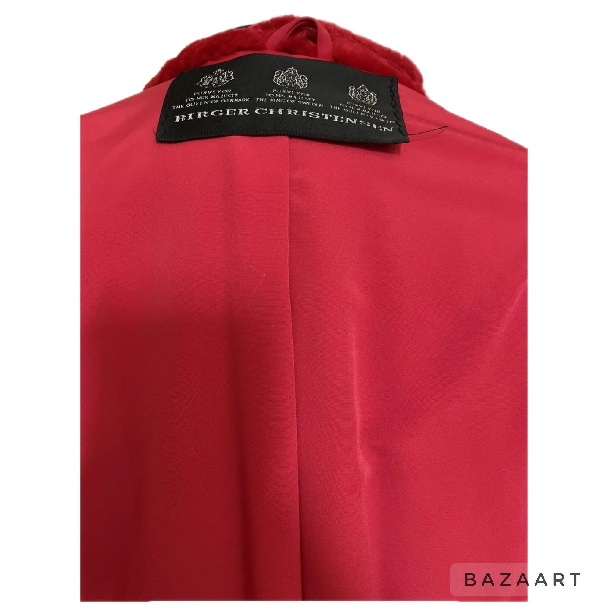 Brand new Birger Christensen manteau de fourrure de vison tondus rouge 12 en vente 2
