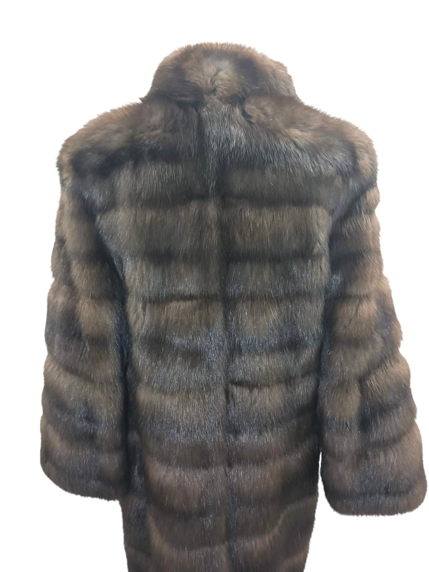 Manteau Bisang russe en fourrure de sable neuf, taille 85000$, étiquette en vente 6