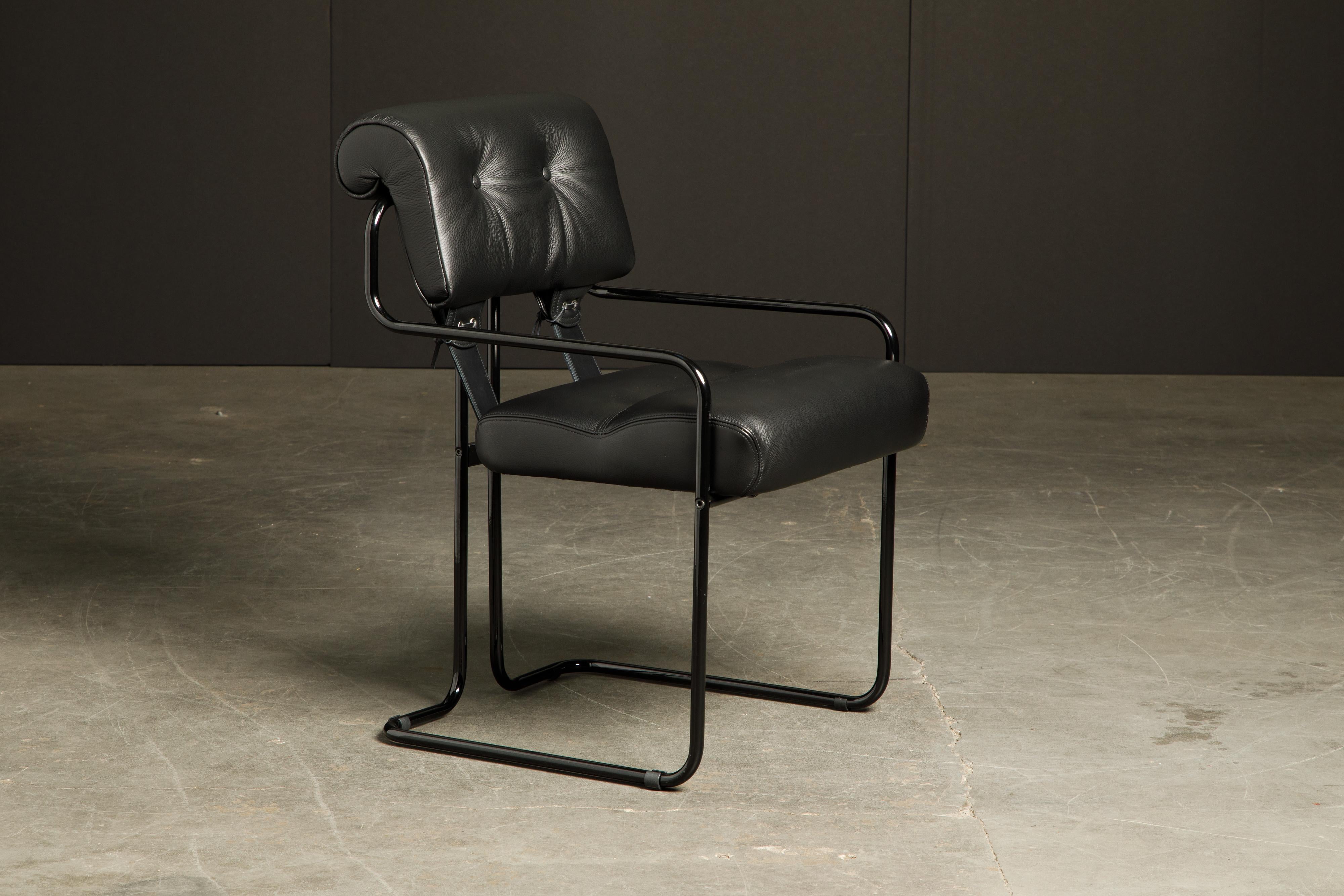 Brandneue schwarze Tucroma-Stühle aus Leder von Guido Faleschini für Mariani, signiert (Moderne) im Angebot