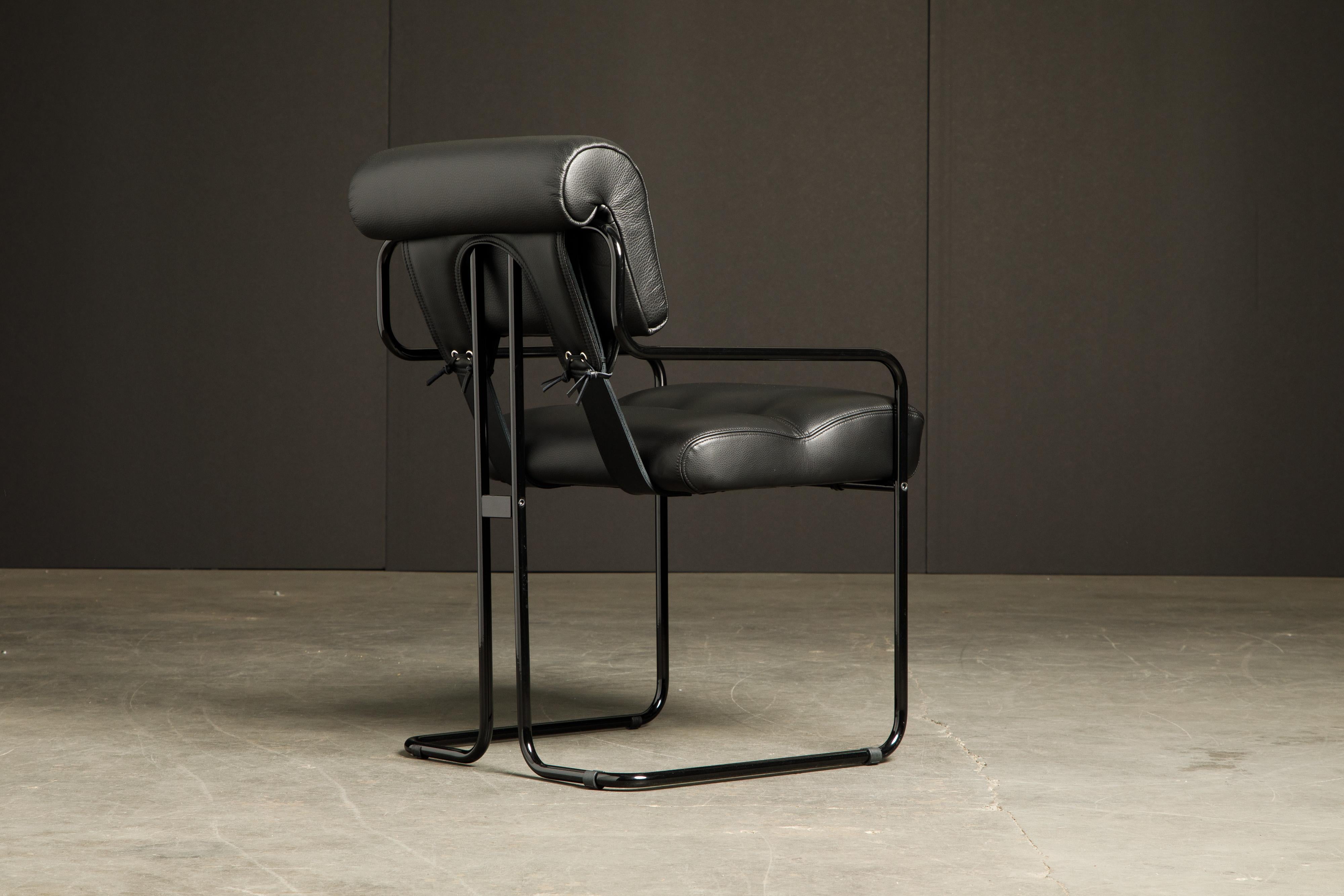 Brandneue schwarze Tucroma-Stühle aus Leder von Guido Faleschini für Mariani, signiert (21. Jahrhundert und zeitgenössisch) im Angebot