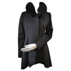 Loro piana - Manteau noir neuf avec garniture en fourrure de renard, taille 4-6