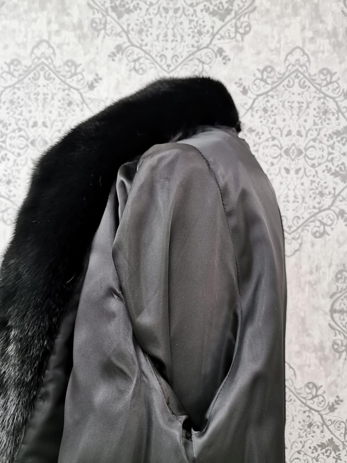 Brand new Blackglama mink fur coat 10 4