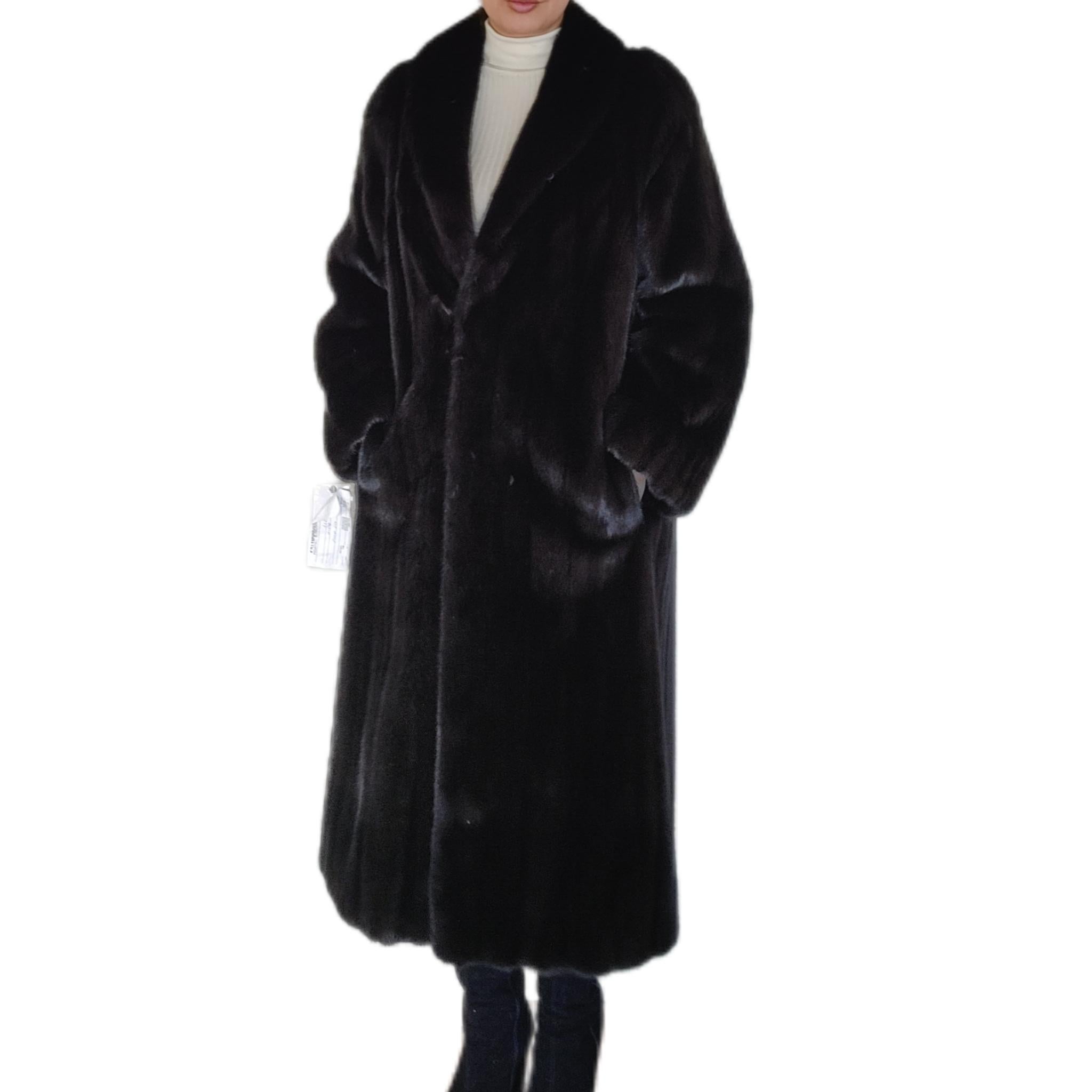 Brand New Blackglama pitch black Mink Fur Coat (Size 14 - Large) For Sale 8