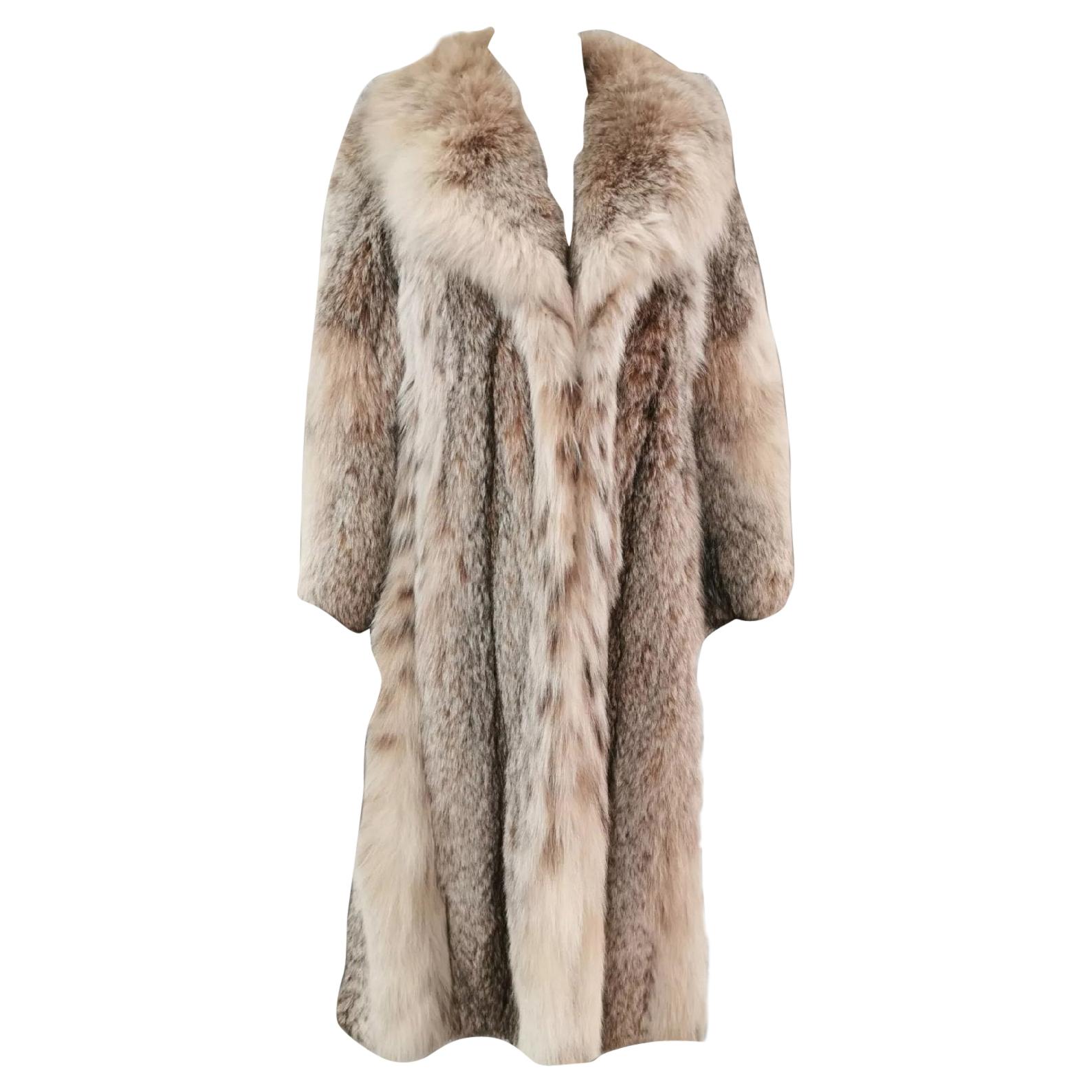 Manteau canadien neuf en fourrure de Lynx (taille 12 - M) en vente