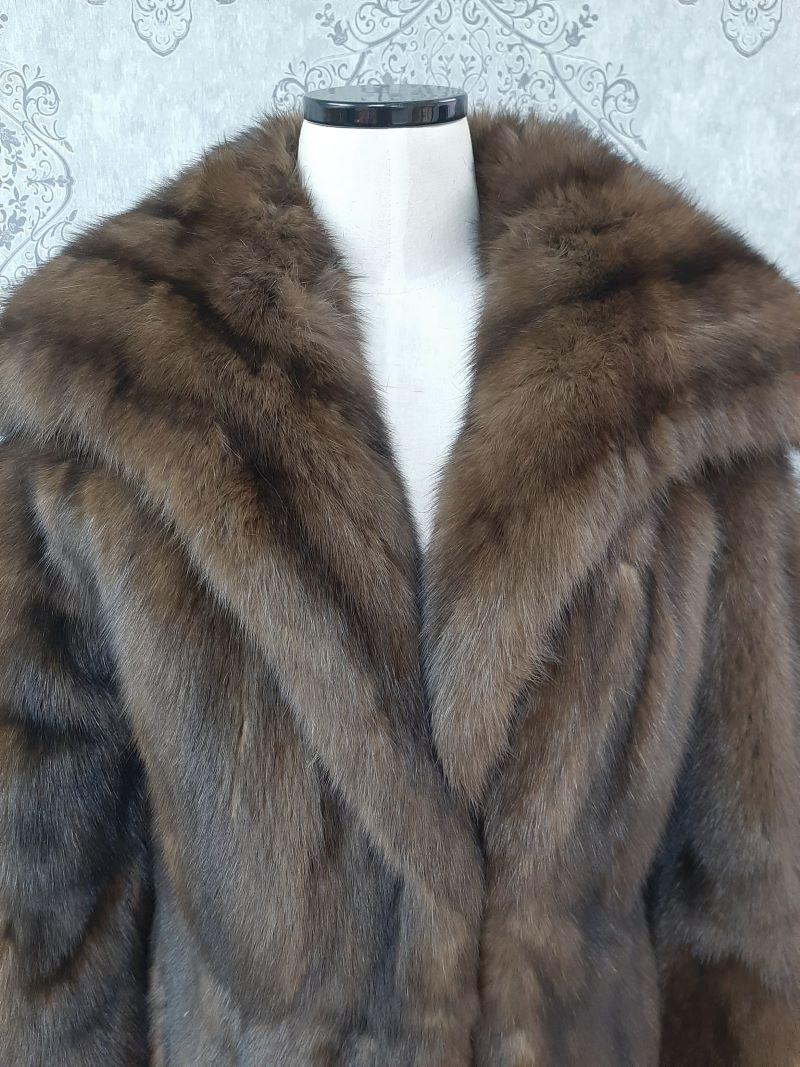 Unused Christian Dior Sable fur coat size 8 In New Condition For Sale In Montreal, Quebec