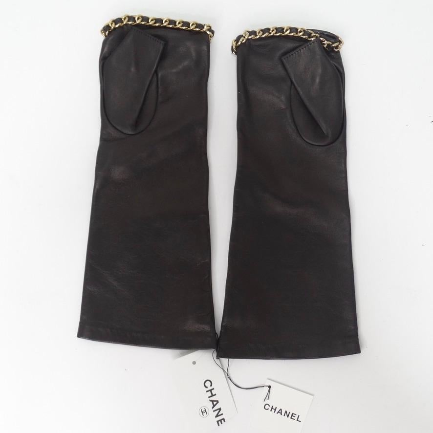 Black Brand New Chanel FW2020 Interlocking C Logo Leather Fingerless Gloves For Sale
