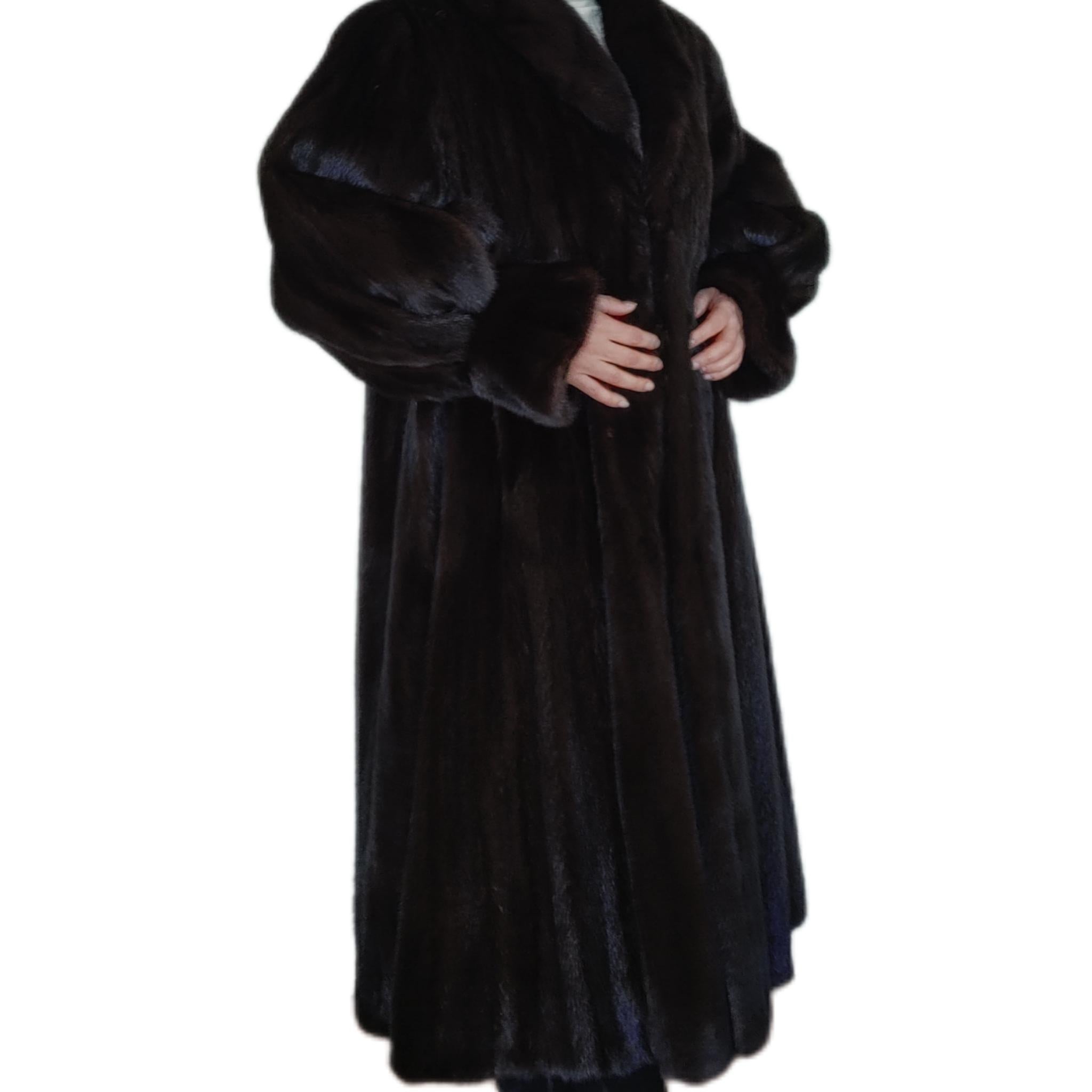 Brand New Christian Dior Black Mink Fur Swing Coat (Size XL 18-20) en vente 4
