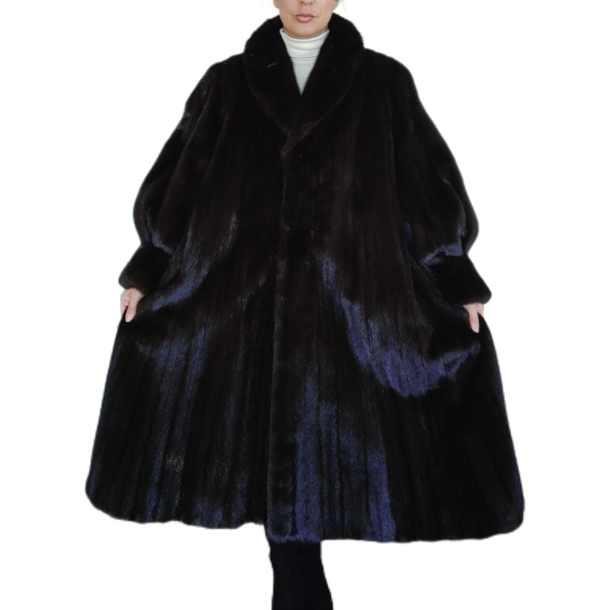 Noir Brand New Christian Dior Black Mink Fur Swing Coat (Size XL 18-20) en vente