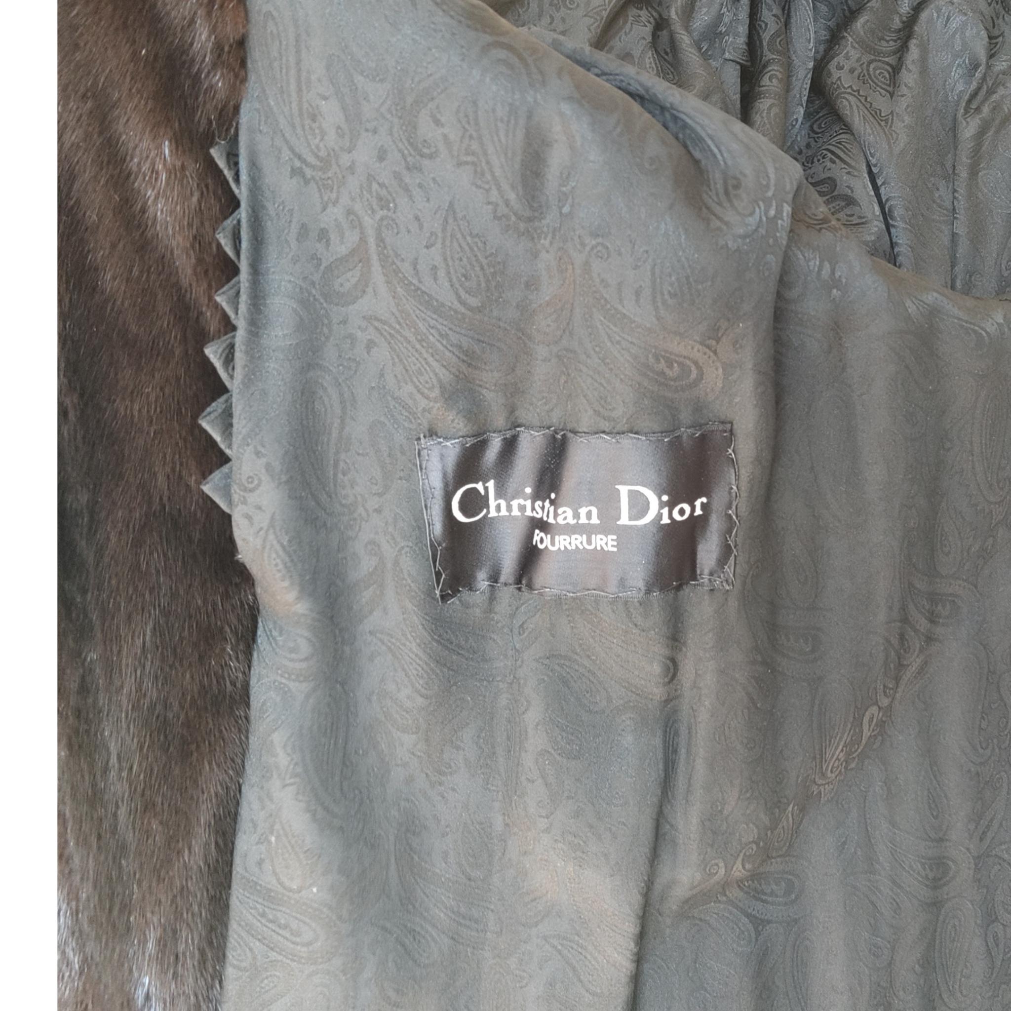 Brand New Christian Dior Black Mink Fur Swing Coat (Size 24 2XL)) en vente 6