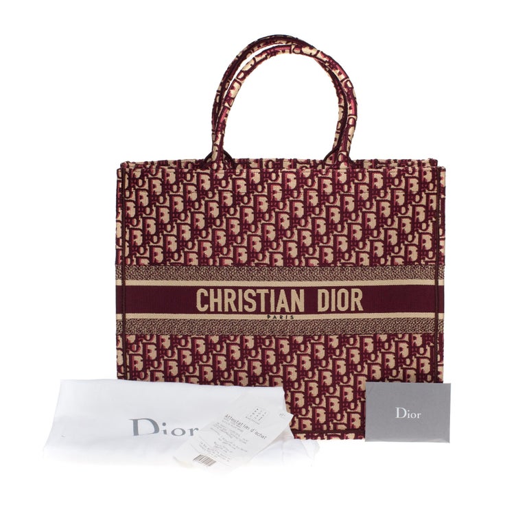 Brand New Christian Dior Book Tote bag GM in burgundy Monogram canvas For Sale at 1stdibs