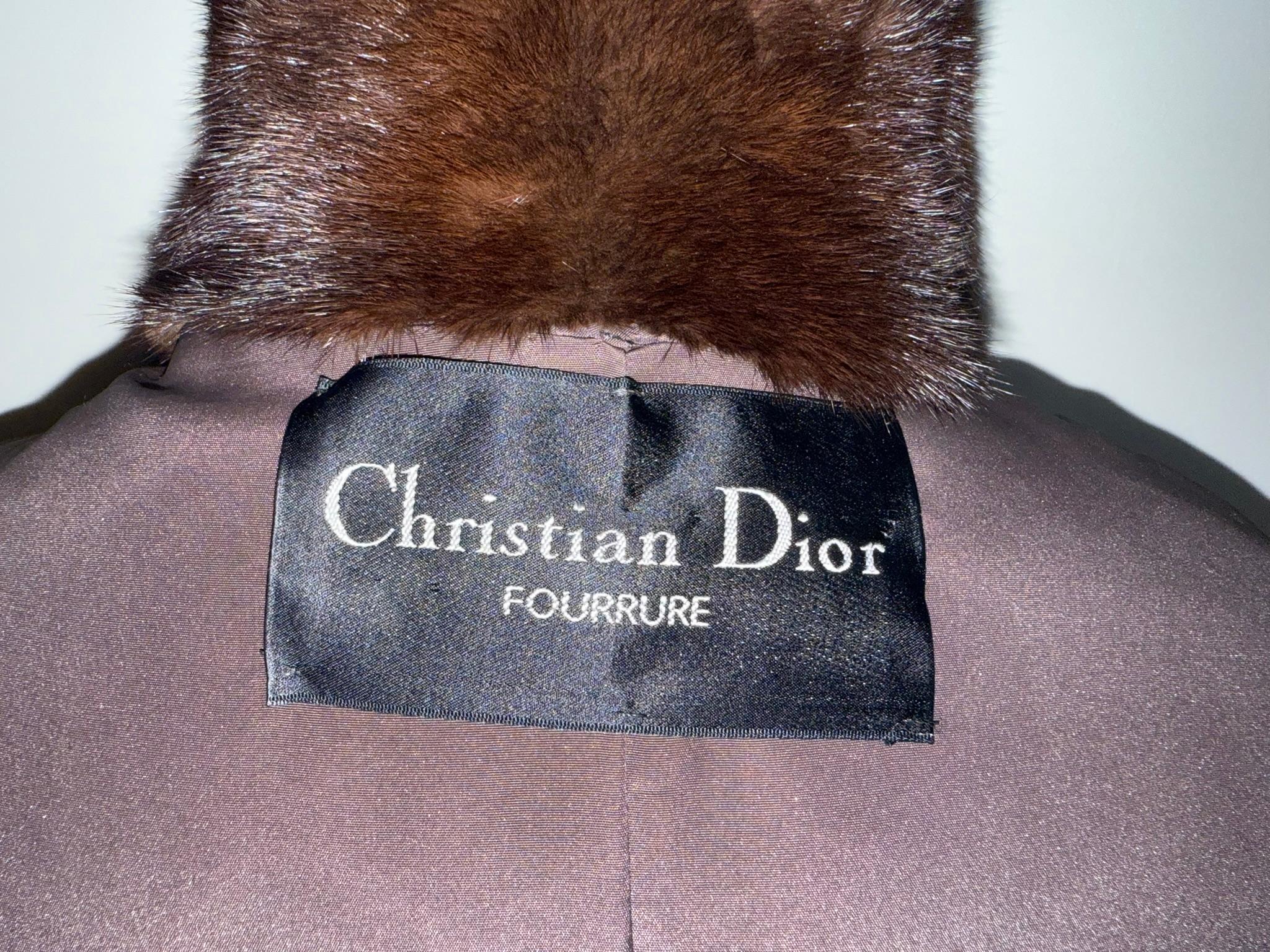 Nuevo abrigo de piel de visón Christian Dior talla 12 L en venta 8