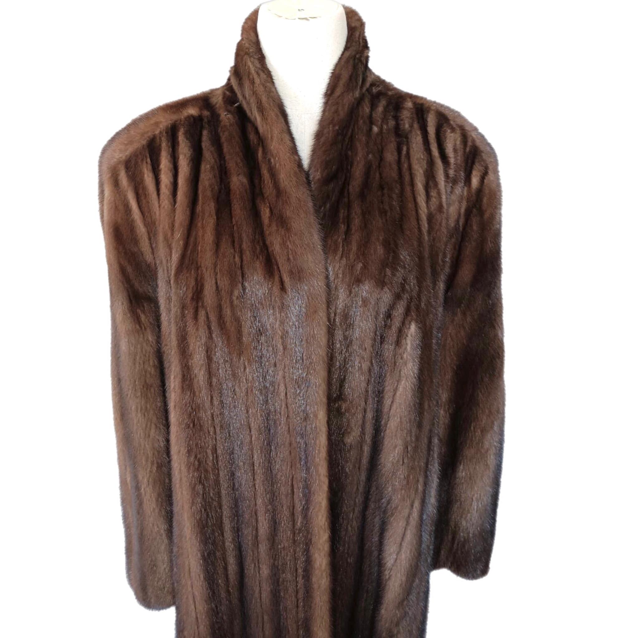 Christian Dior Demi Buff Mink Fur Swing Coat (Taglia 20 XL) in vendita 1