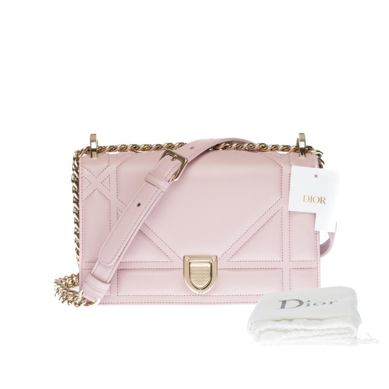 Brandneue /Christian Dior Diorama Umhängetasche aus rosa Cannage-Leder, SHW  im Angebot bei 1stDibs