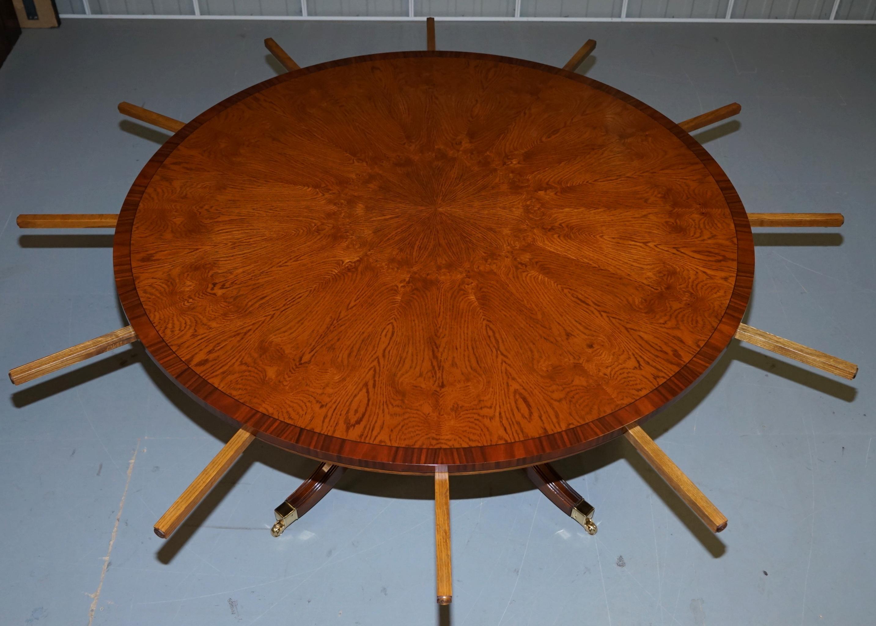 Contemporary Brand New Cluster Oak Extending Jupe Round Dining Tables Seats 6-12 People For Sale
