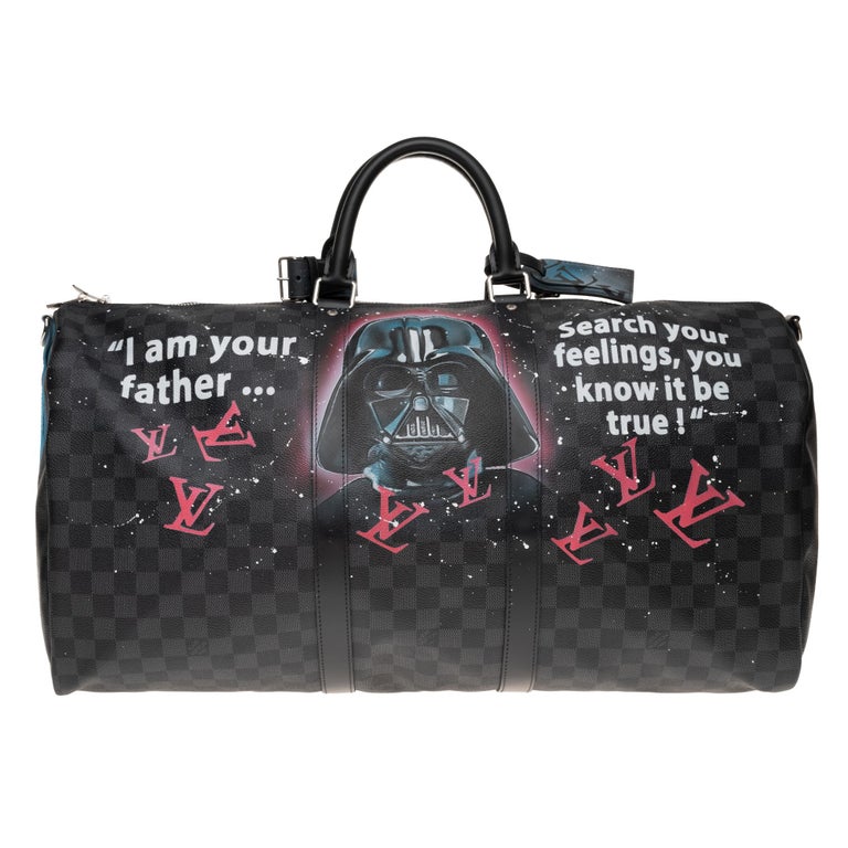 This ad is only for lovers of art and unique pieces, masterpieces because this is not only a bag but a unique piece.

This time our Street Art artist Patbo has realized a sublime work with the movie Star Wars.

Starting on a beautiful base that is