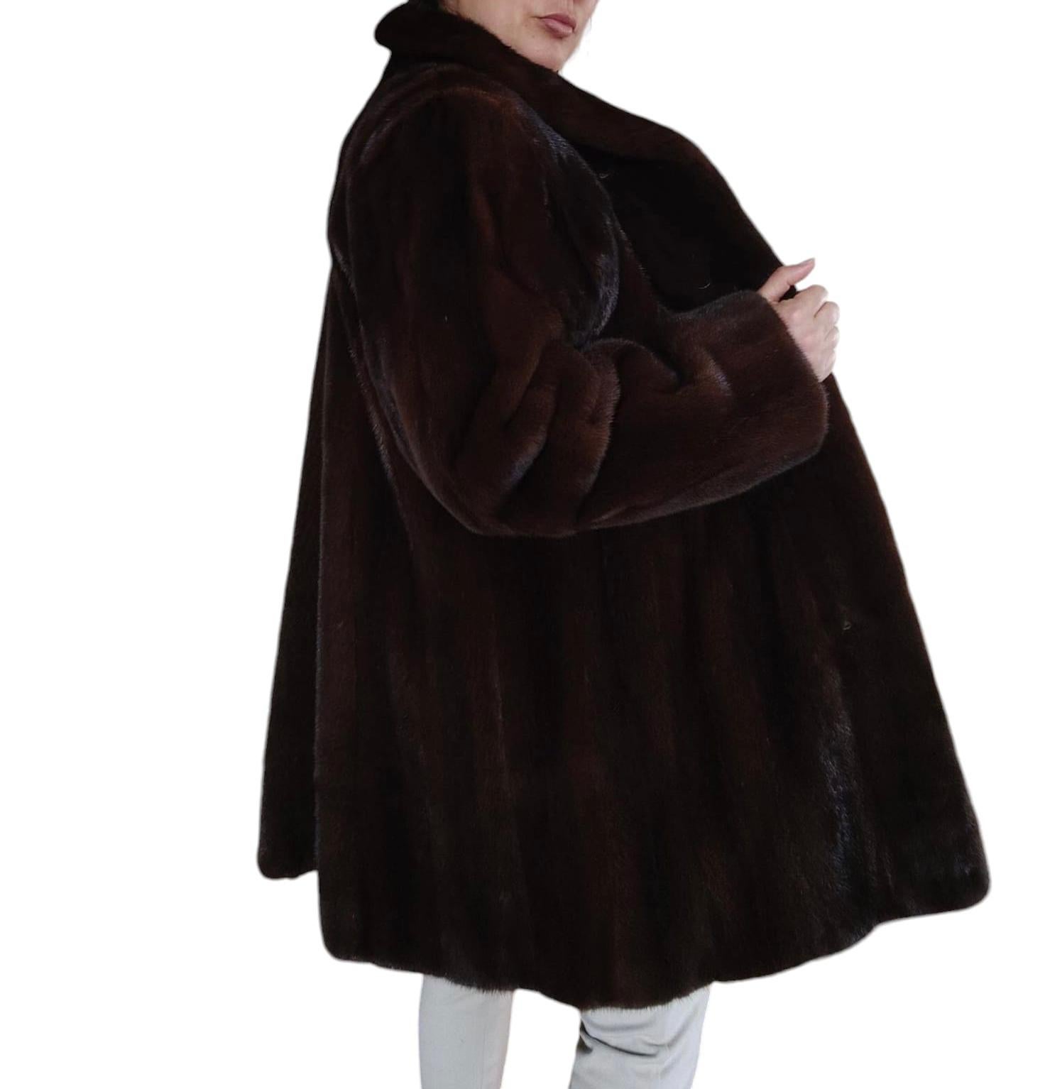Brand new demi buff female mink fur coat size S 8 For Sale 2