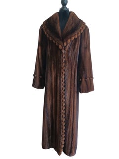 Brand new Demi buff fur coat size 14/L