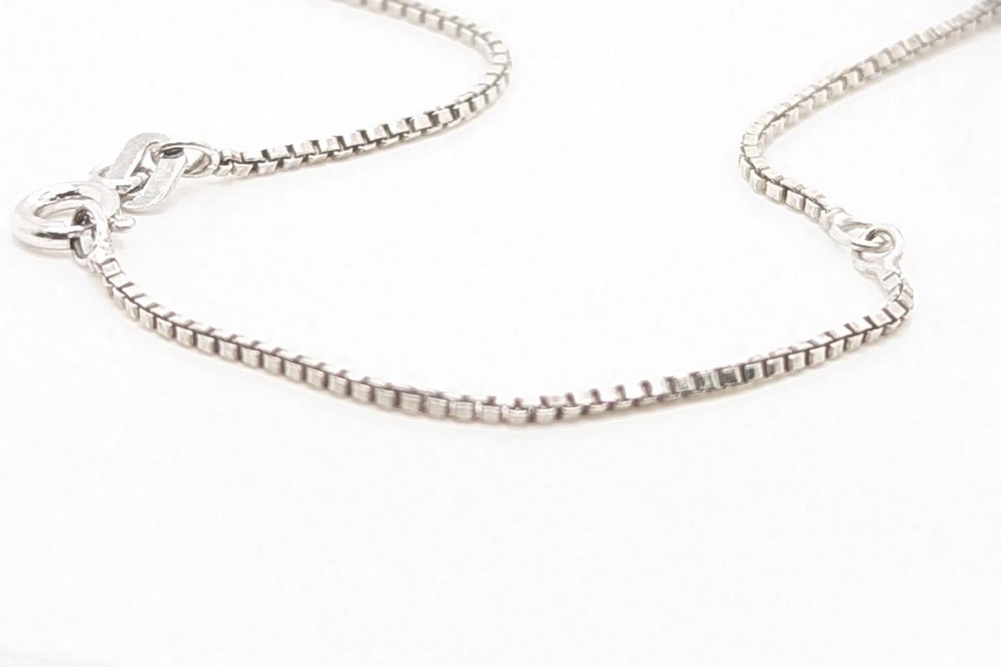 da uomo o donna Nuovo Designer Hot Diamonds Brand Sterling Silver Pendant Necklace (Collana in argento) in vendita