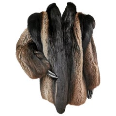 Brand New Detachable Sleeves Raccoon Fur Coat With Fox Fur Trim (Size 12-M)