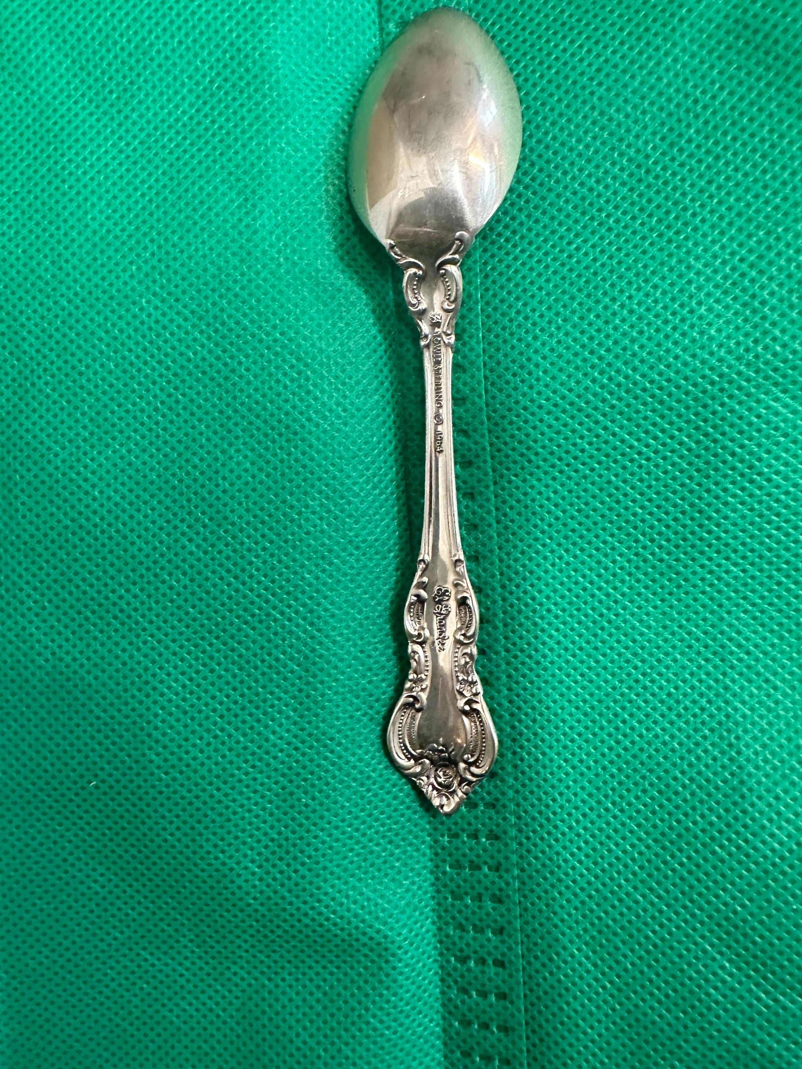 Nuovo di zecca El Grandee, servizio di posate in argento per dodici persone, di Towle in vendita 9
