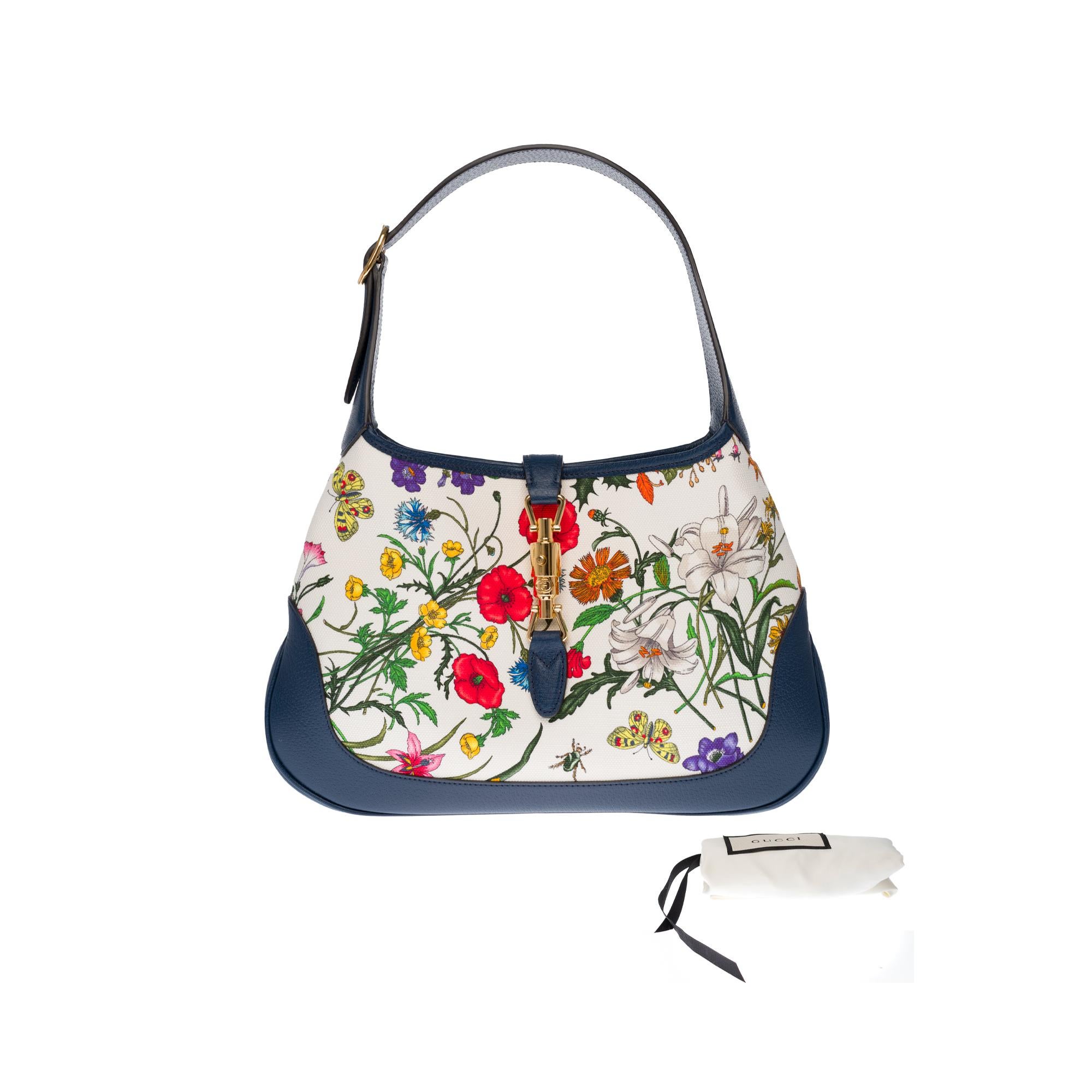 Brand New/ Gucci Jackie Flora shoulder bag in canvas and blue leather 3