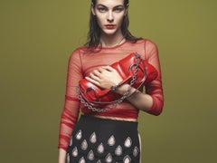 Brand New Gucci Red Horsebit Chain Medium Shoulder Bag