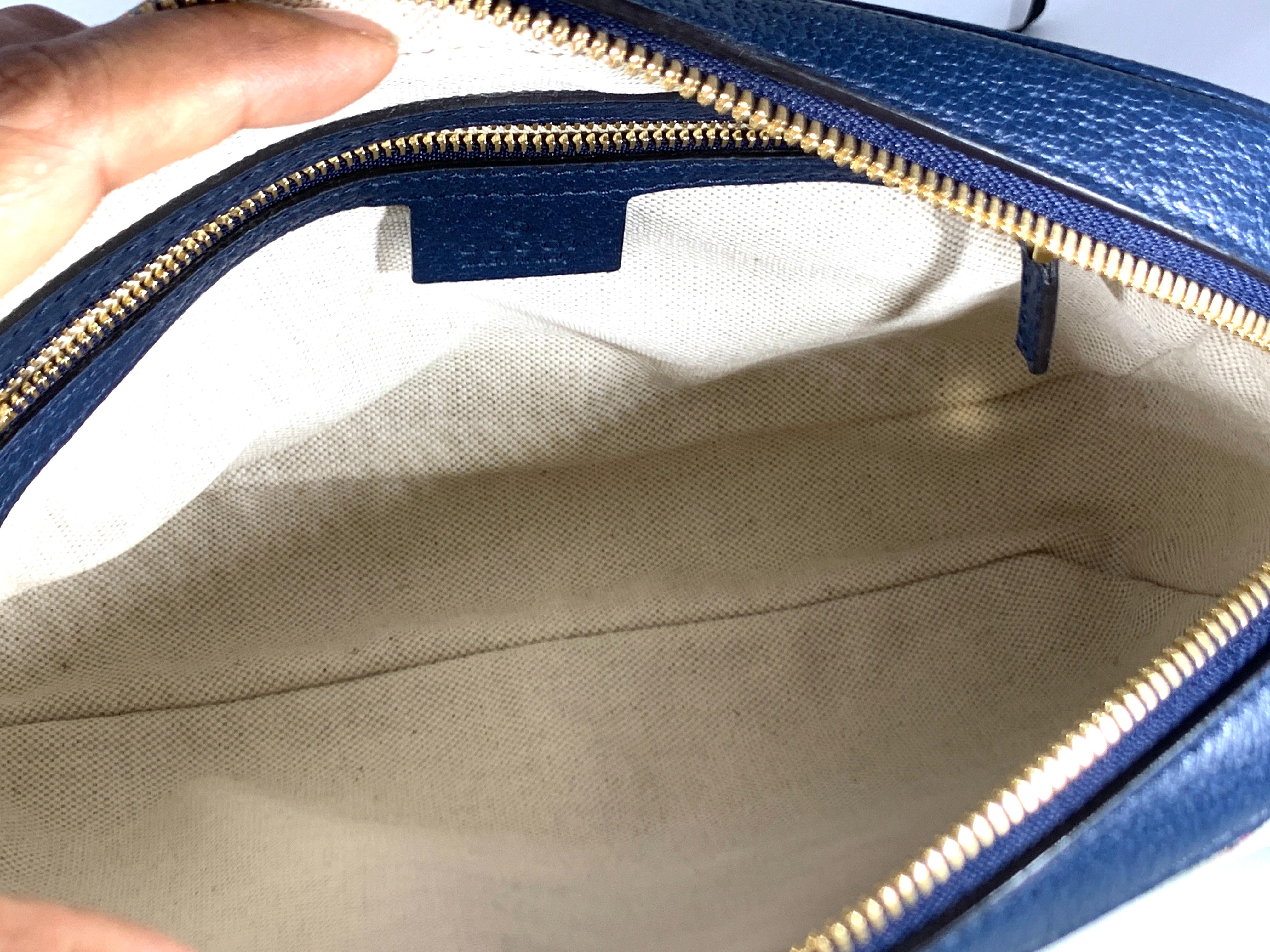 Brand New GUCCI Womens Small  Flora Canvas and Blue Leather  Shoulder Handbag In New Condition In New York, NY