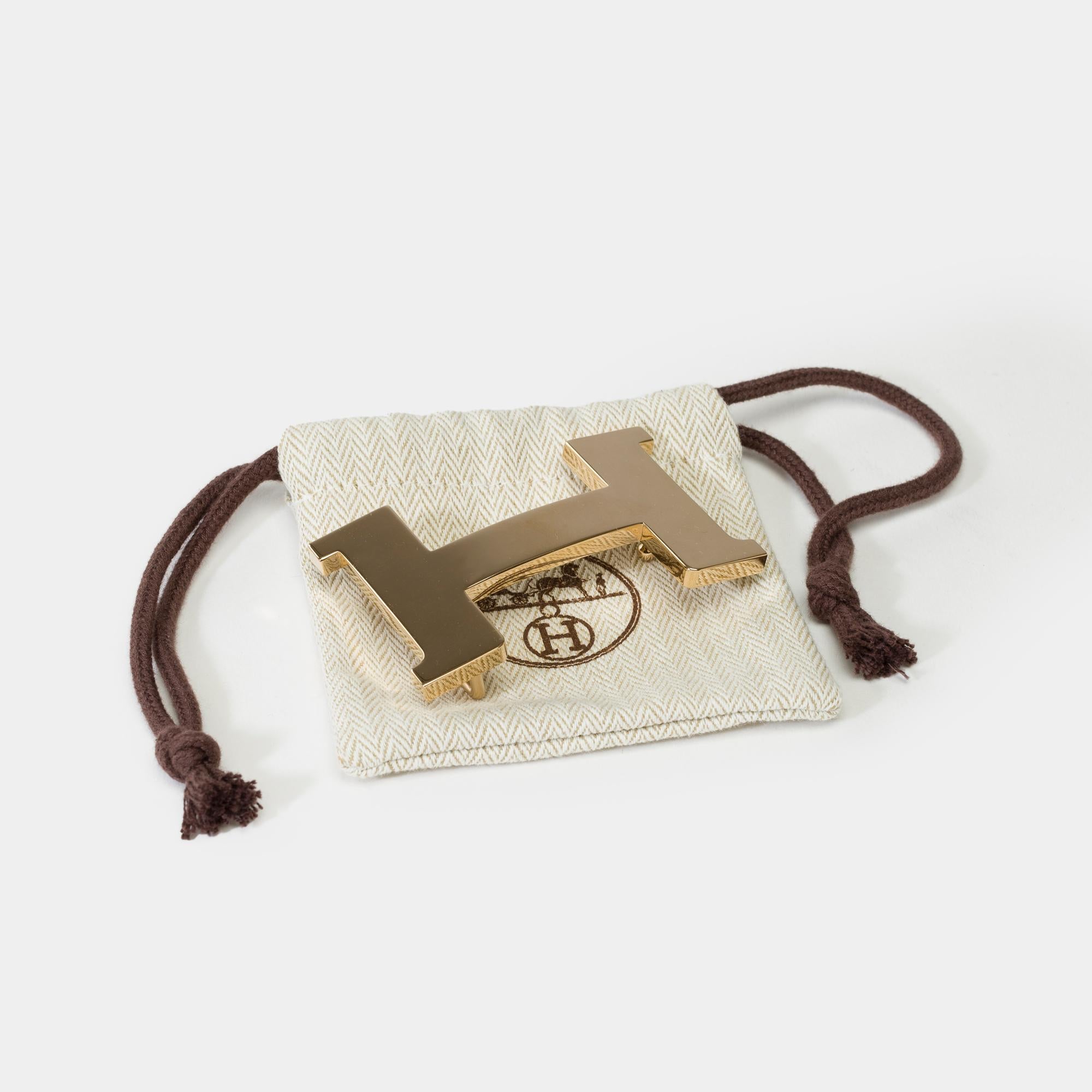 Constance HERMES 2 GM 42 mm gold-plated metal buckle
Material: metal
Colour: glossy gold
Signature: 
