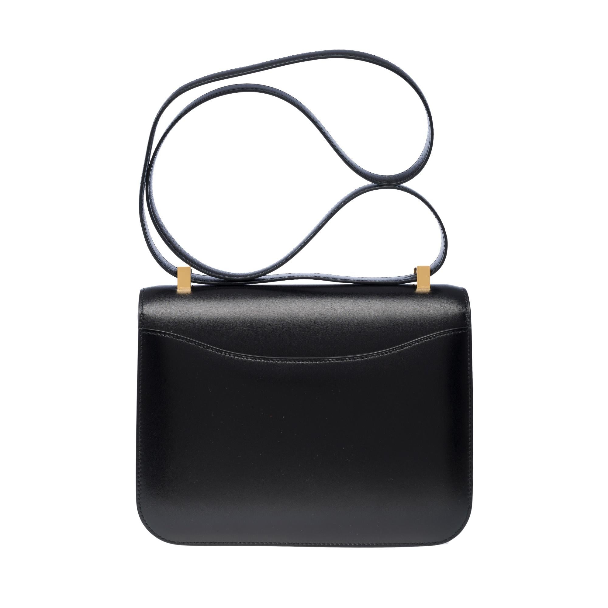 Women's Brand New Hermès Constance 23 shoulder bag in Black Box Calf leather , GHW For Sale