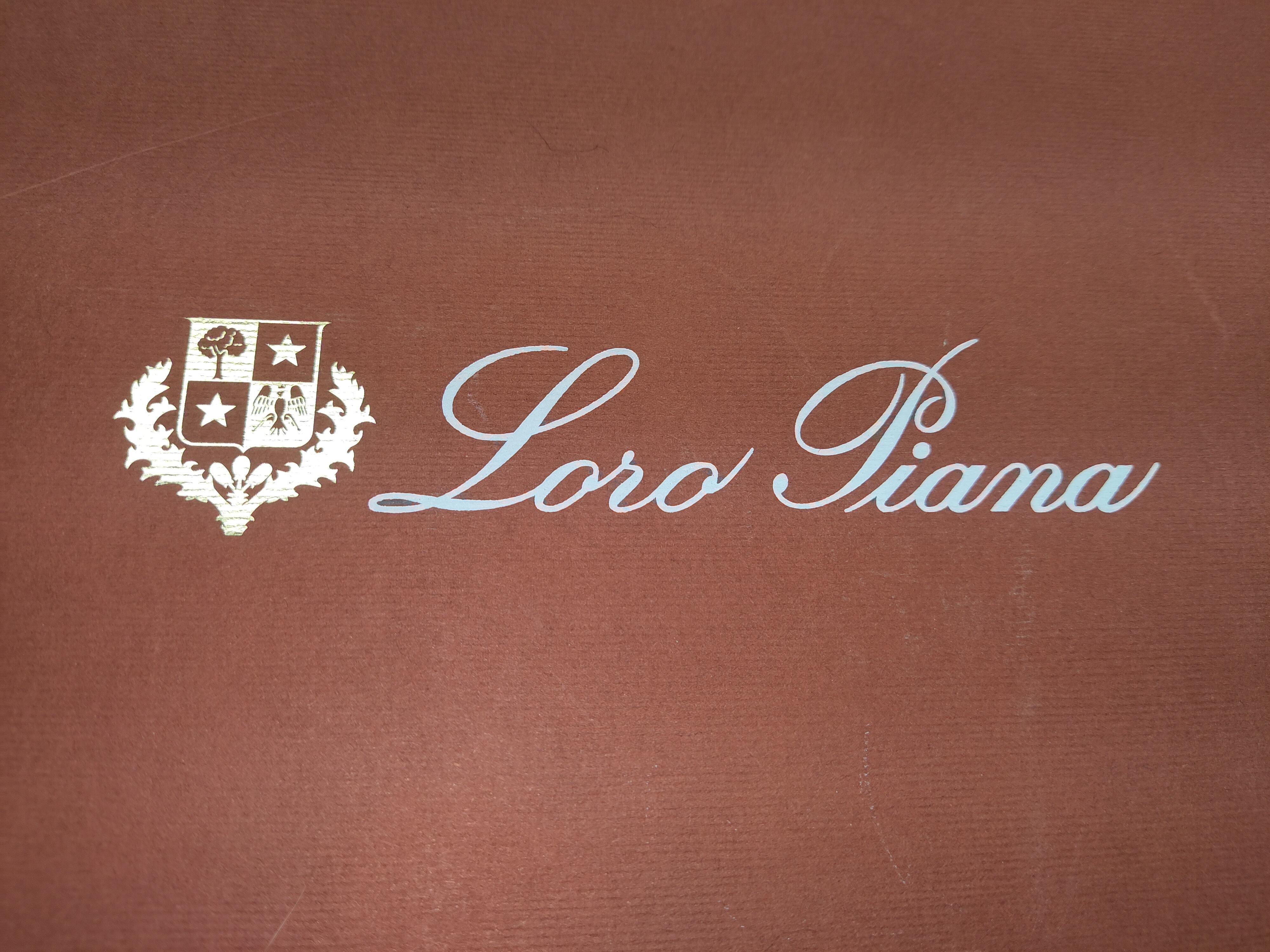 Couverture Loro Piana 100 % cachemire (taille reine 75X60