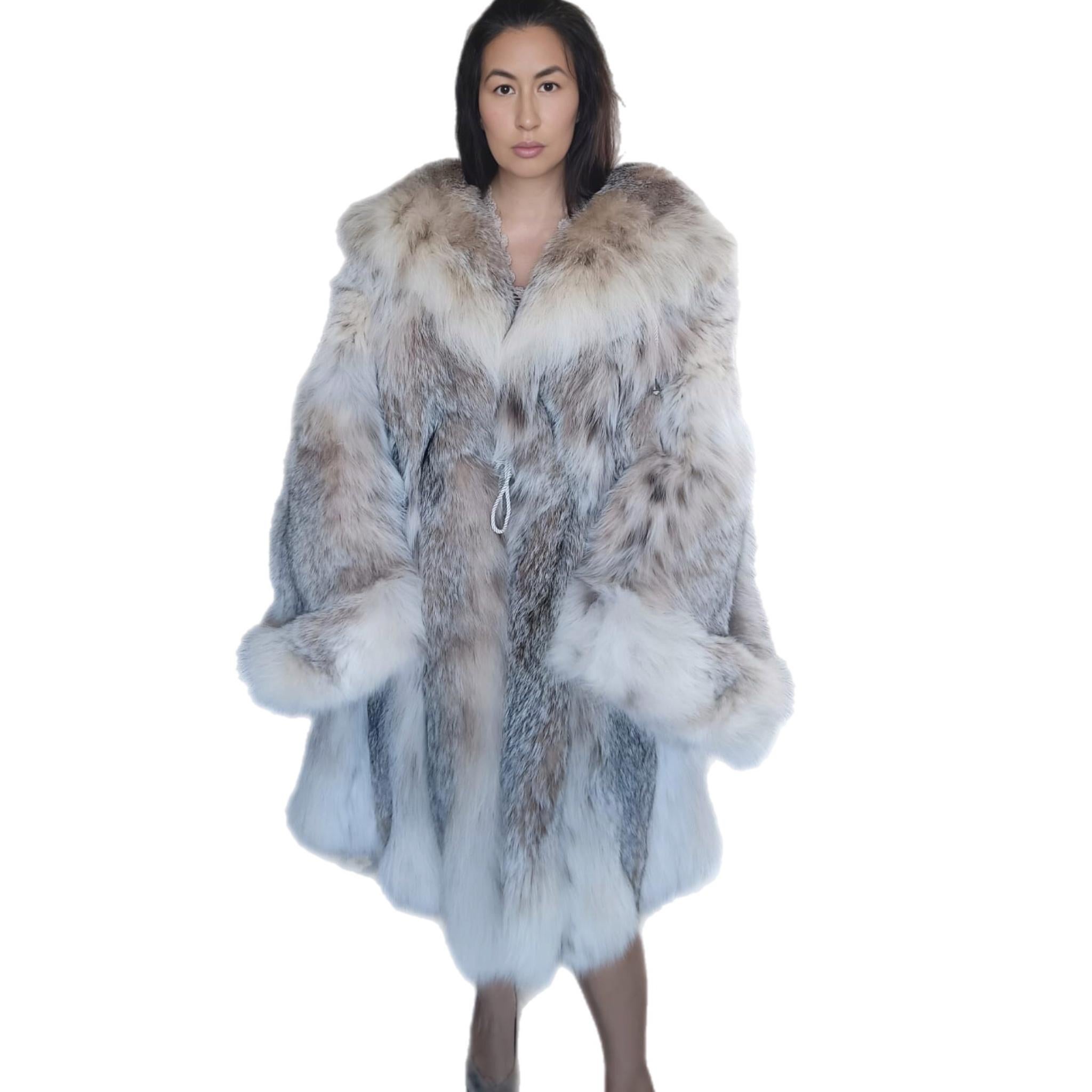 Brand new lightweight Canadian lynx fur coat with detachable hood size 24 XXL For Sale 6
