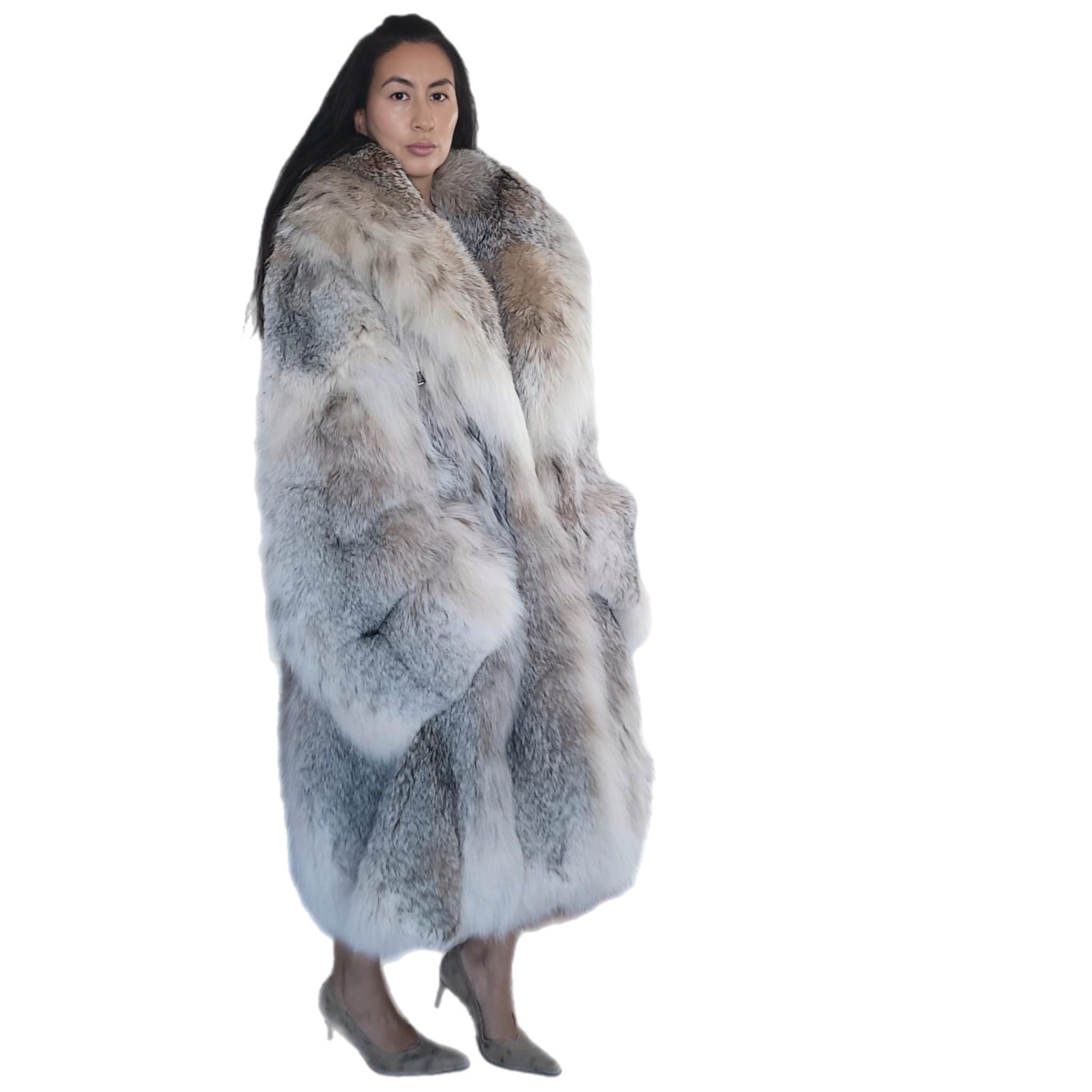 Brand new lightweight Canadian lynx fur coat with detachable hood size 24 XXL For Sale 11