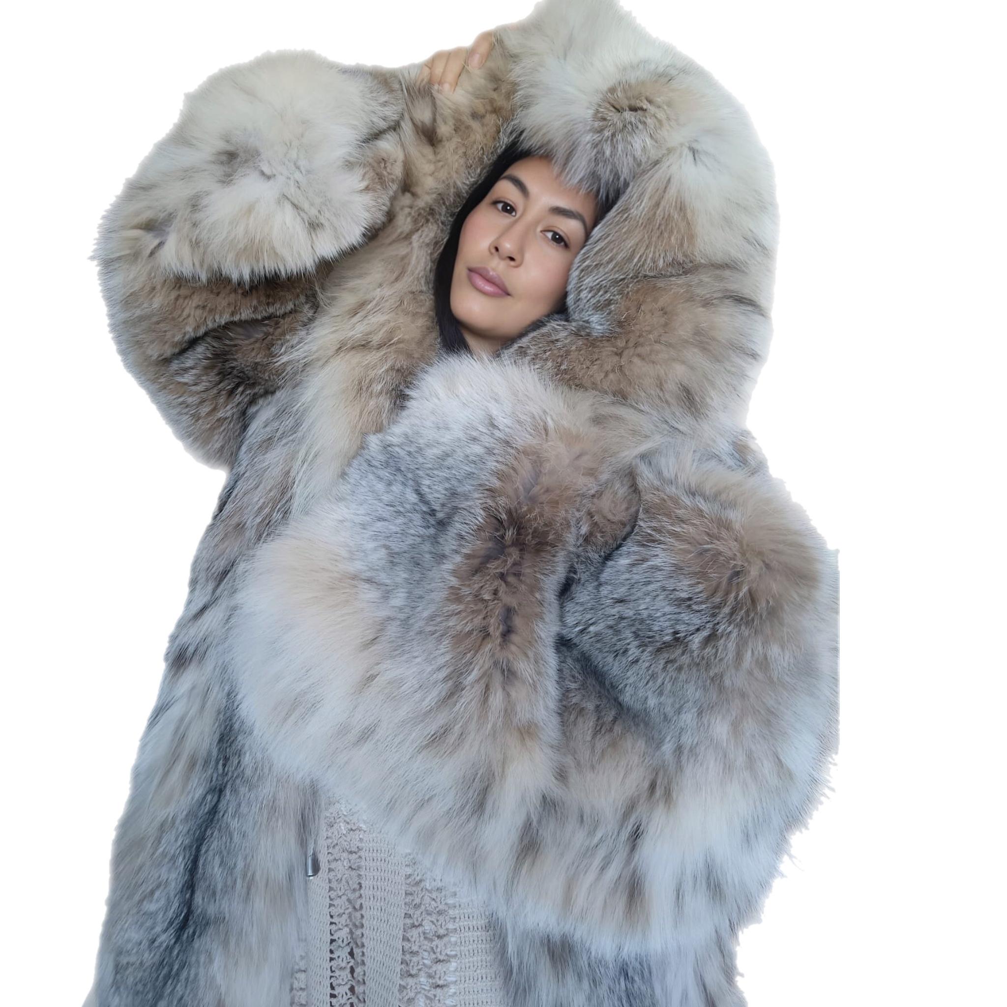 Brand new lightweight Canadian lynx fur coat with detachable hood size 24 XXL For Sale 2