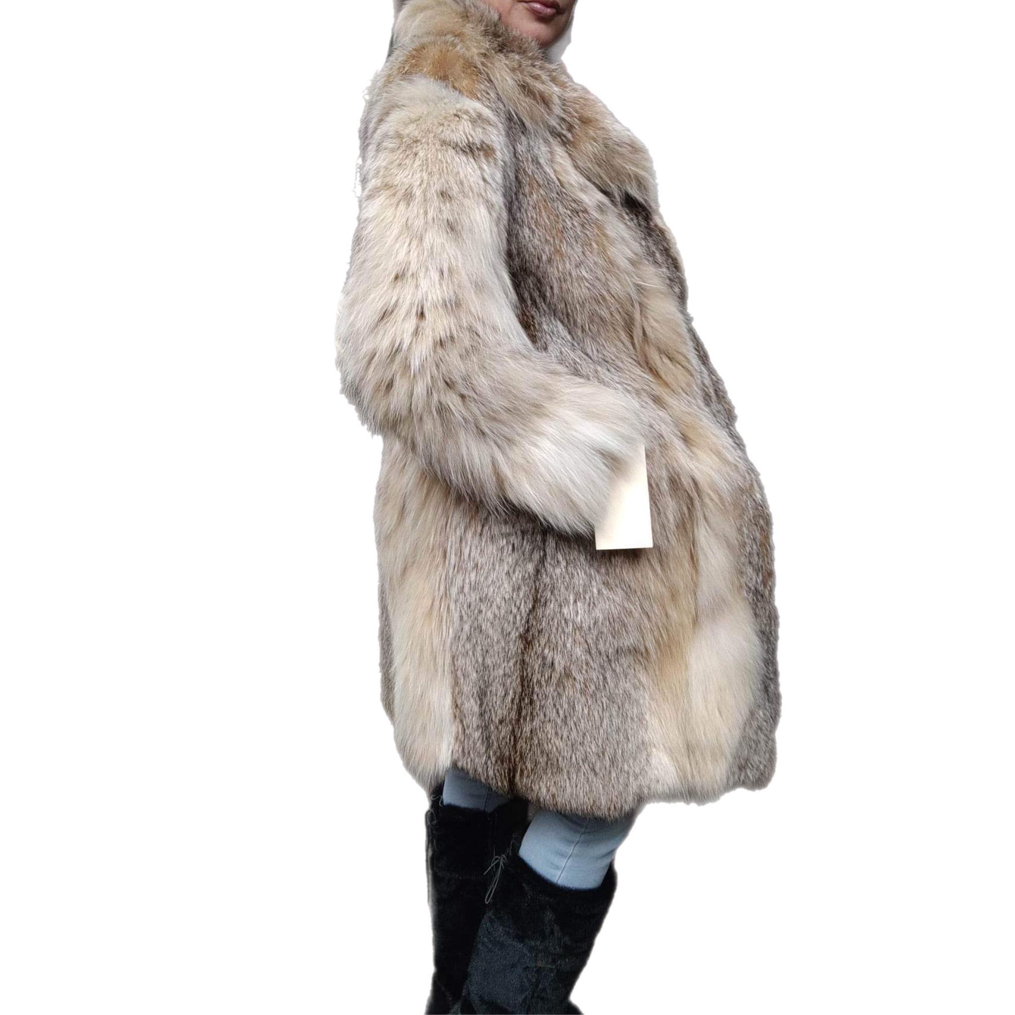 Brand new lightweight lynx fur coat size 10 For Sale 6