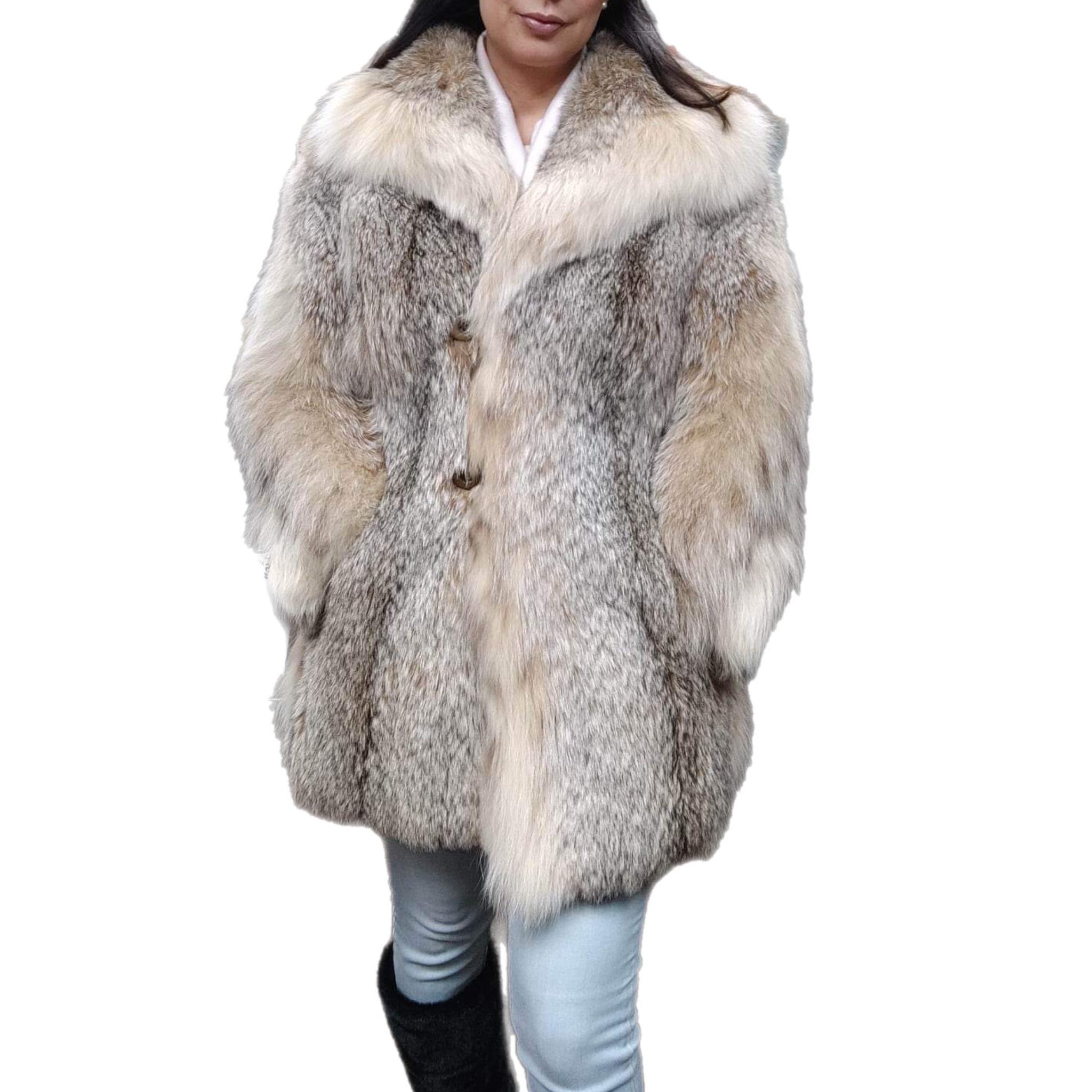 Brand new lightweight lynx fur coat size 10 For Sale 1