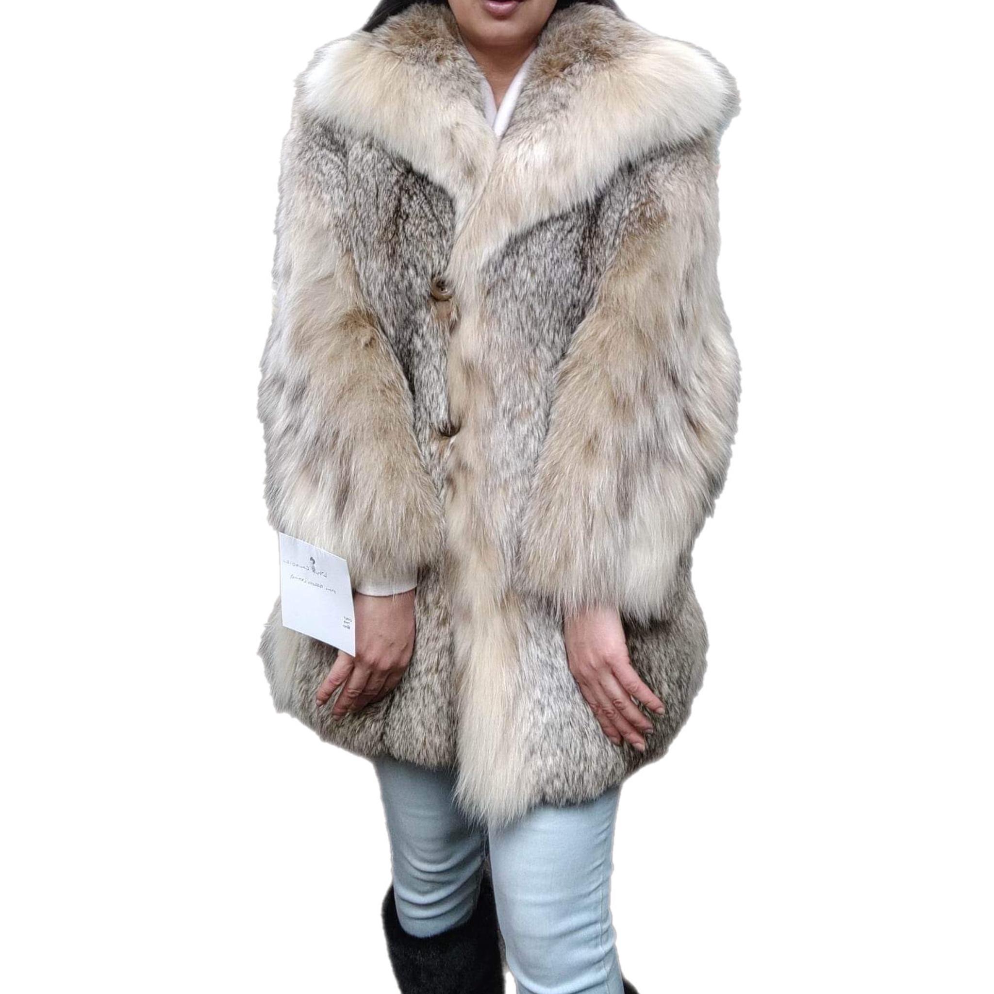 Brand new lightweight lynx fur coat size 10 For Sale 2
