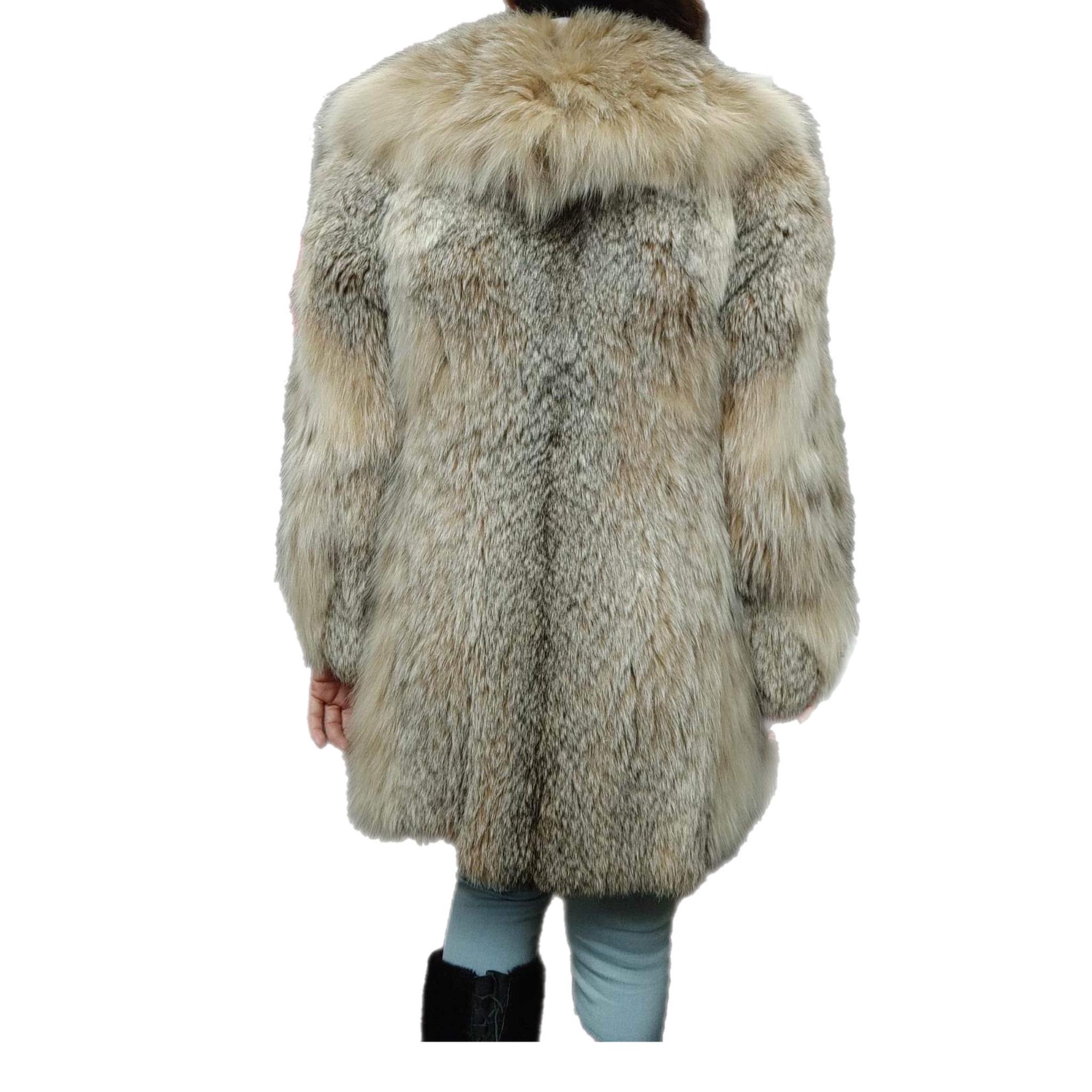 Brand new lightweight lynx fur coat size 10 For Sale 4