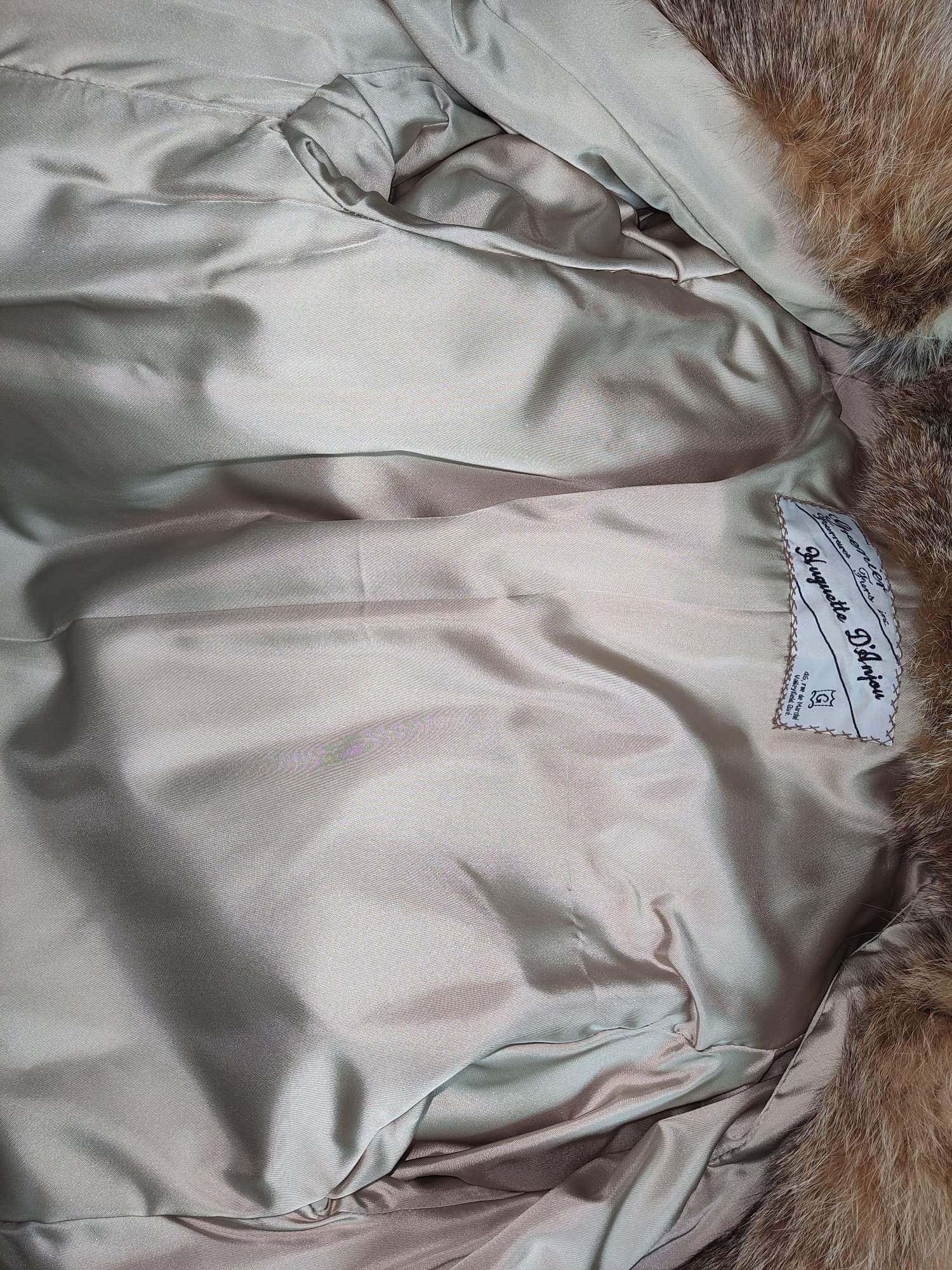Brand new lightweight lynx fur coat size 12-14 For Sale 9