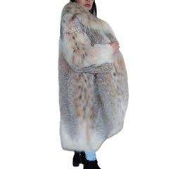 Brand new lightweight lynx fur coat size 12-14