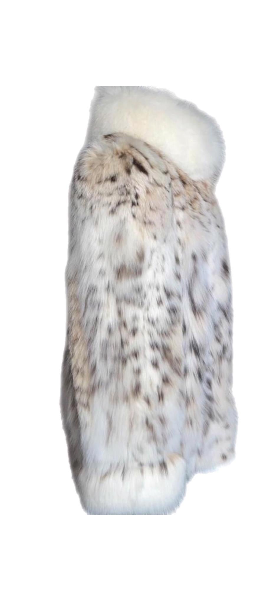 Manteau en fourrure de lynx léger, neuf, taille 12-14 Neuf - En vente à Montreal, Quebec