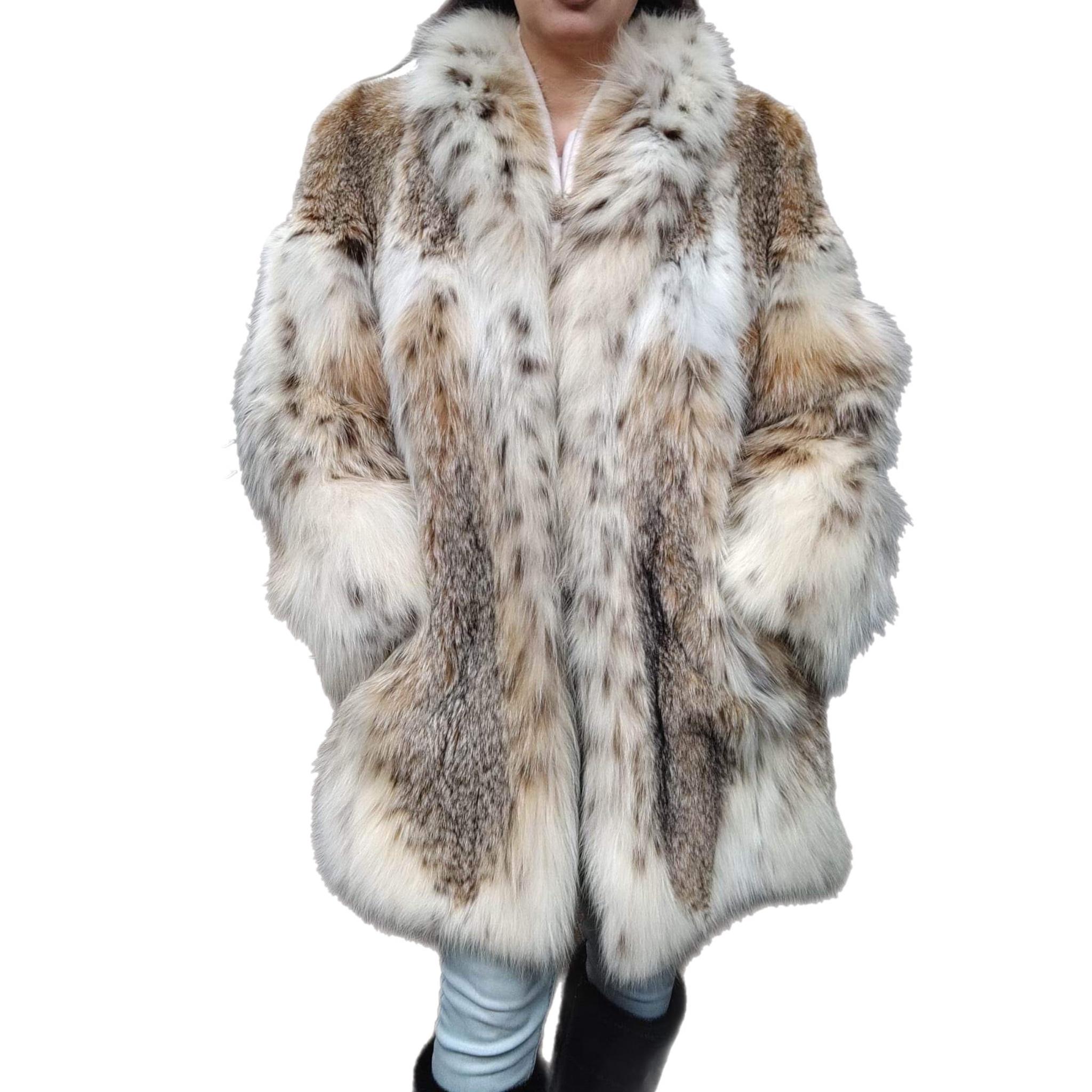 Women's Brand new lightweight lynx fur coat size 12-14 For Sale