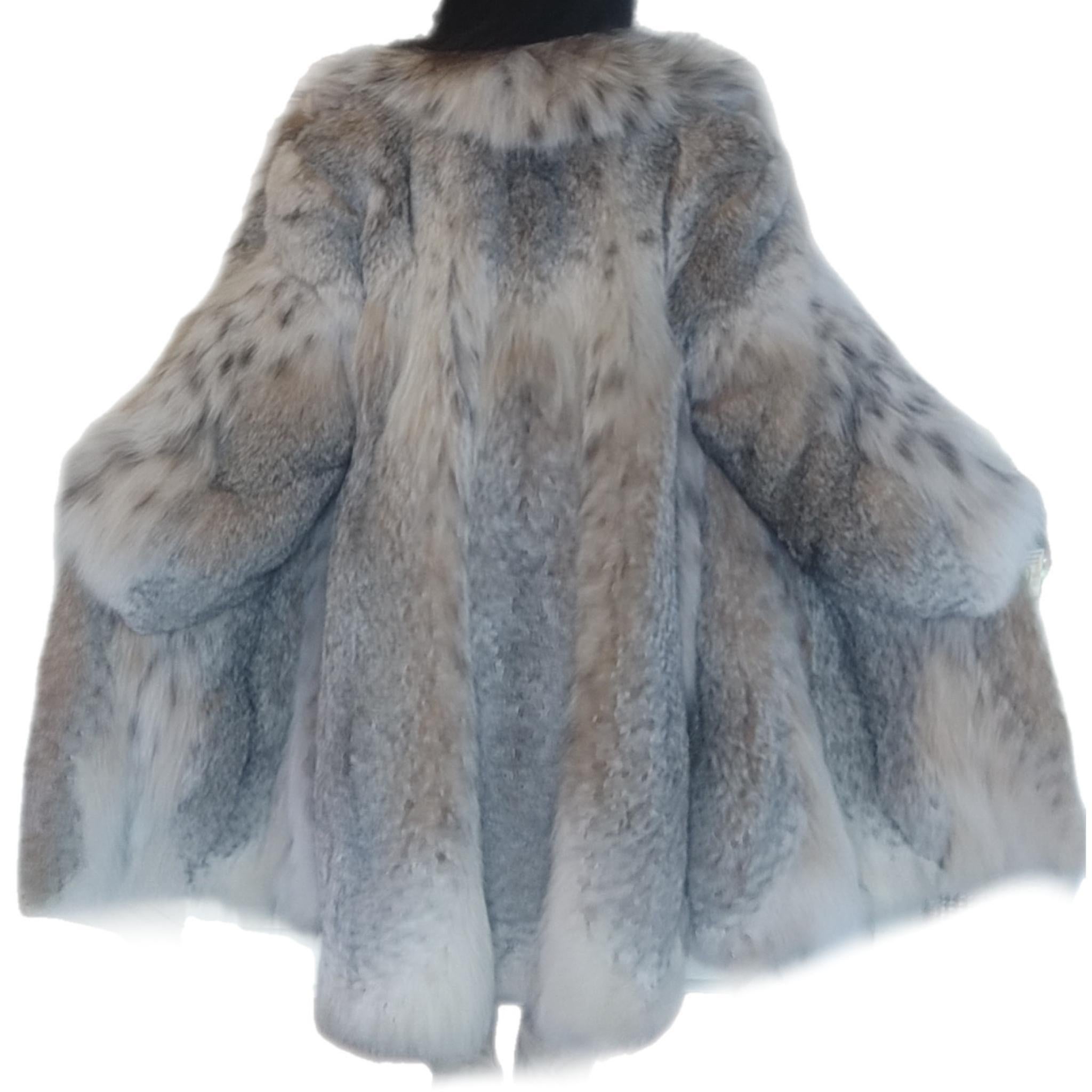 Brand new lightweight lynx fur coat size 14 L For Sale 11
