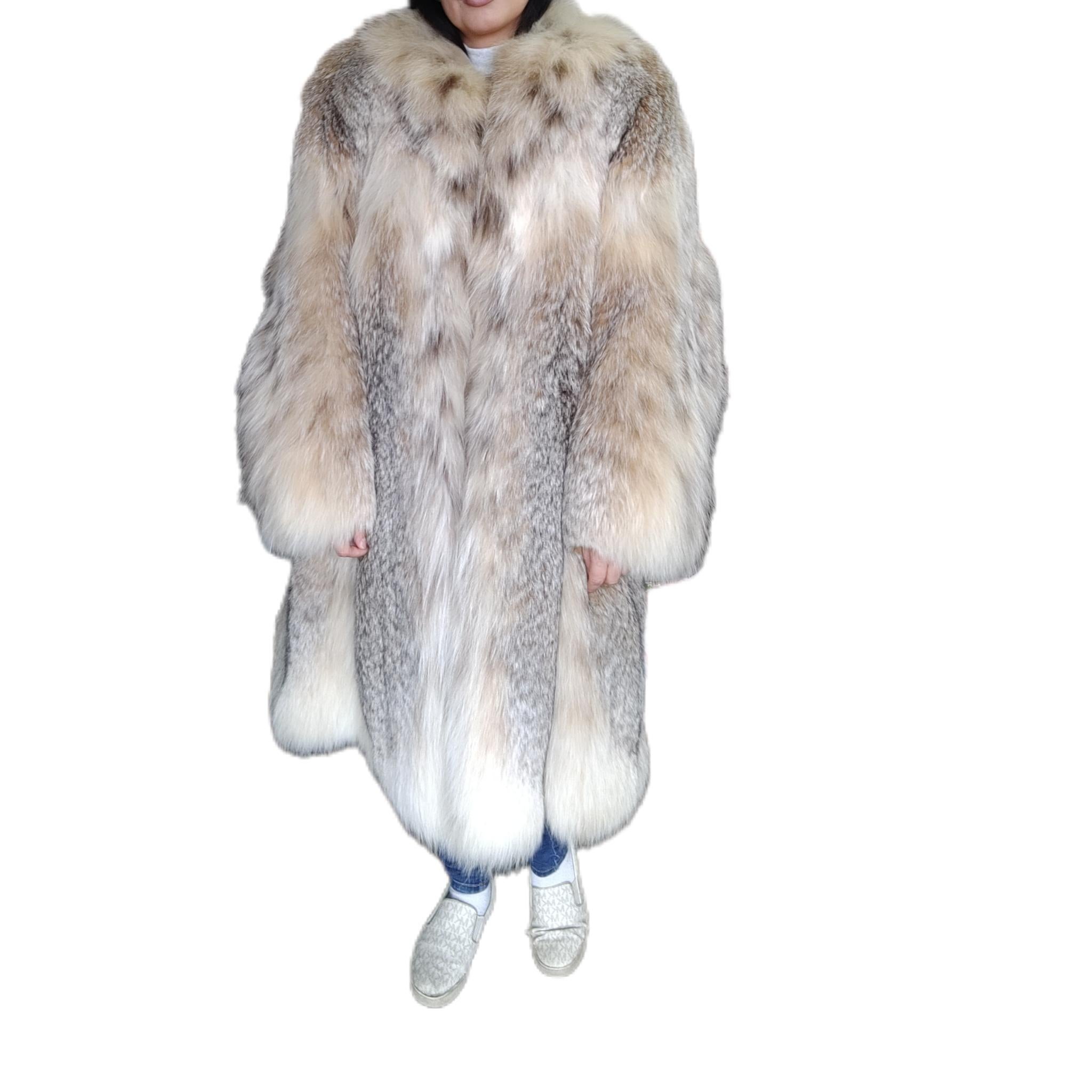 Manteau léger en fourrure de lynx, neuf, taille 14 L en vente 2