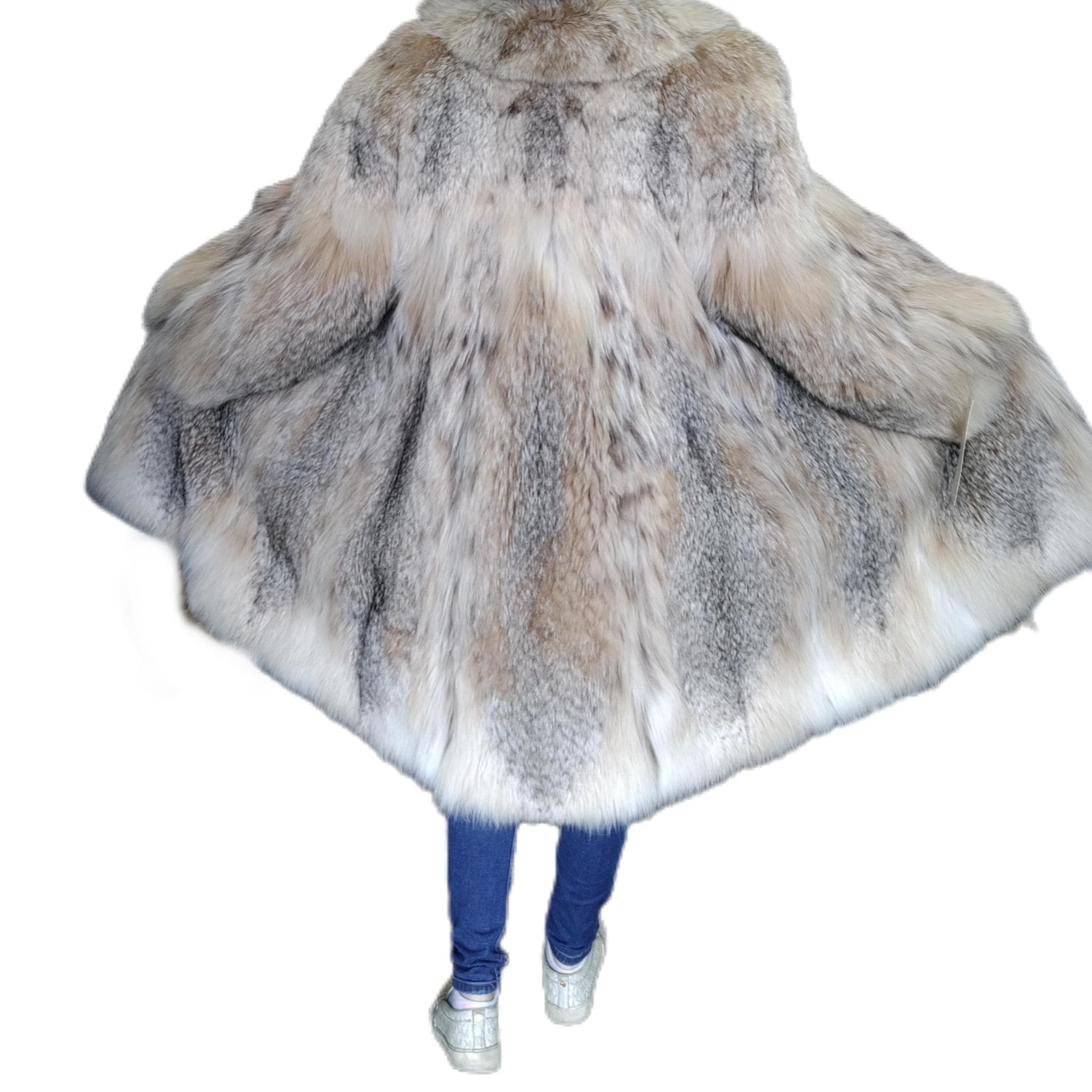 Brand new lightweight lynx fur coat size 14 L For Sale 4