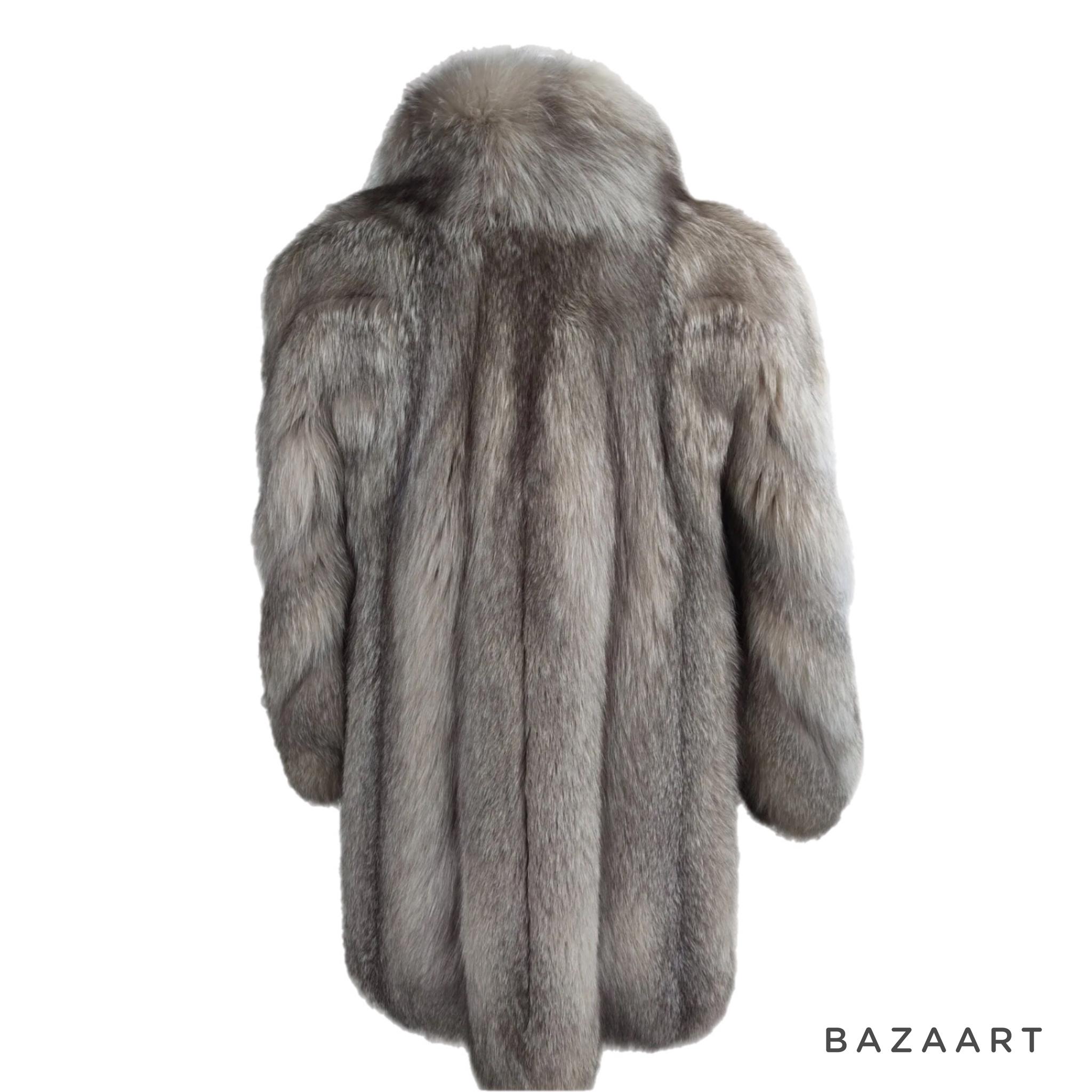 Brand new lightweight saga crystal fox fur coat size 12 L 3